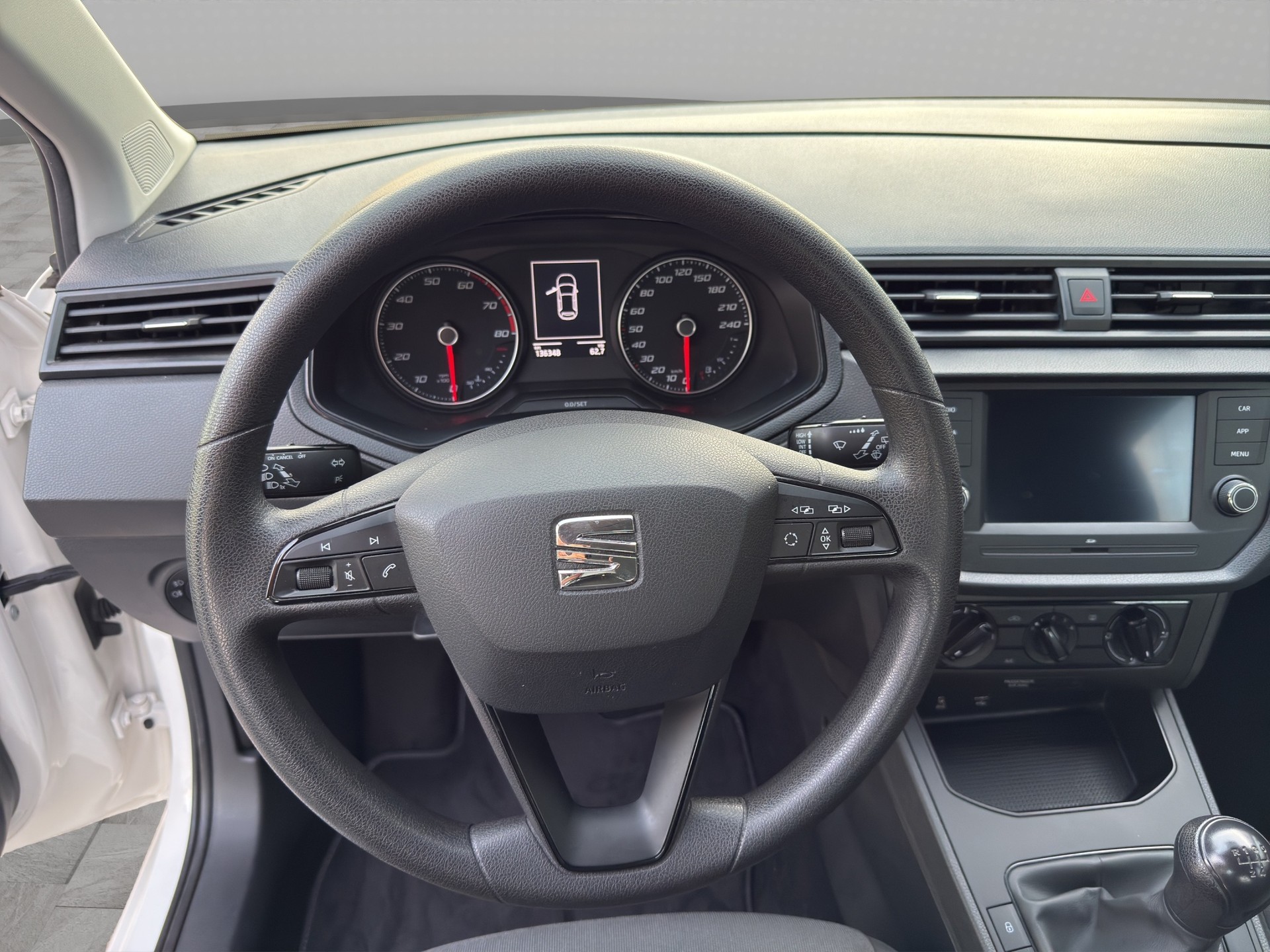SEAT Ibiza 1.0 EcoTSI Sol-image-9