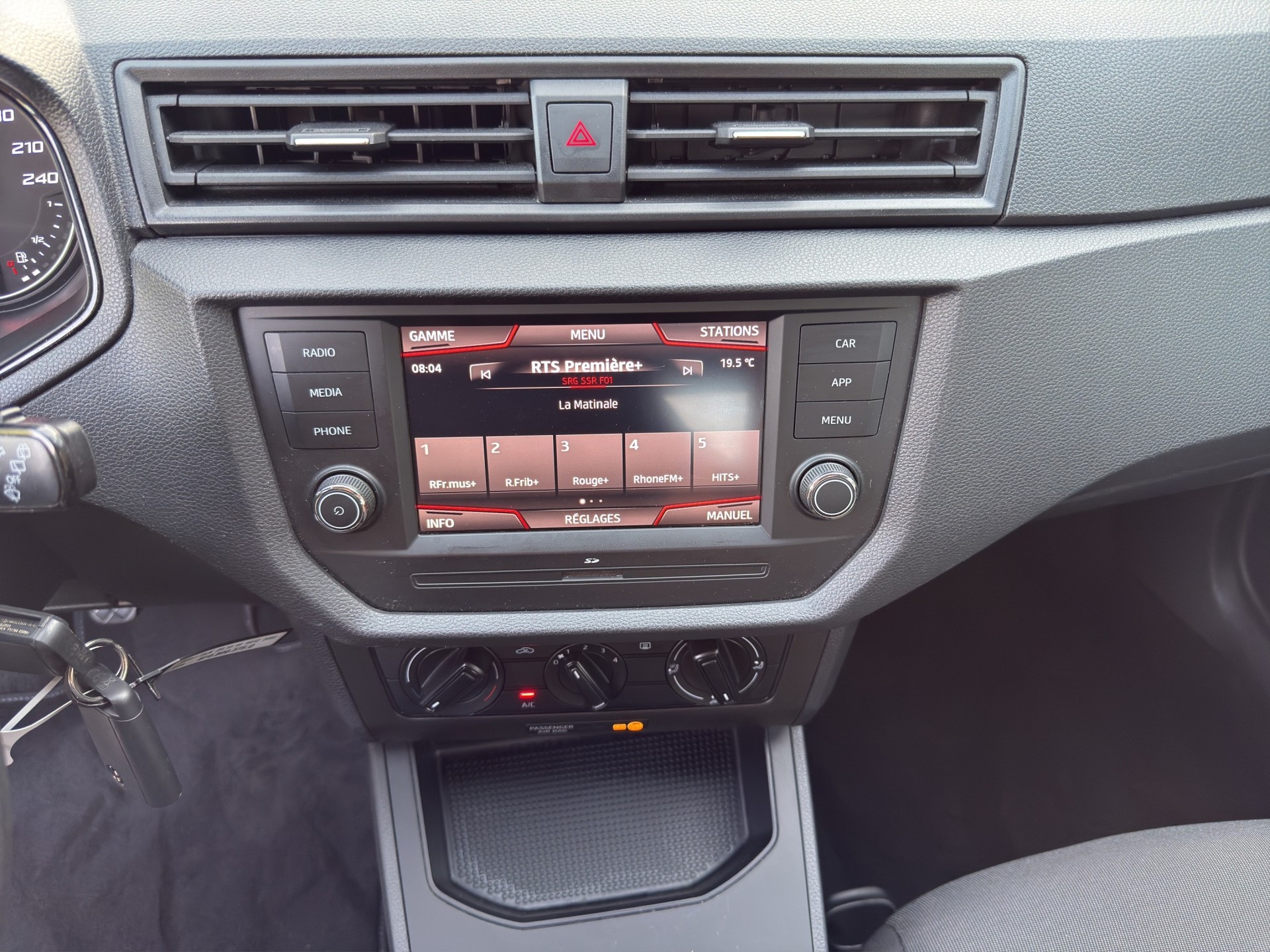 SEAT Ibiza 1.0 EcoTSI Sol-image-14