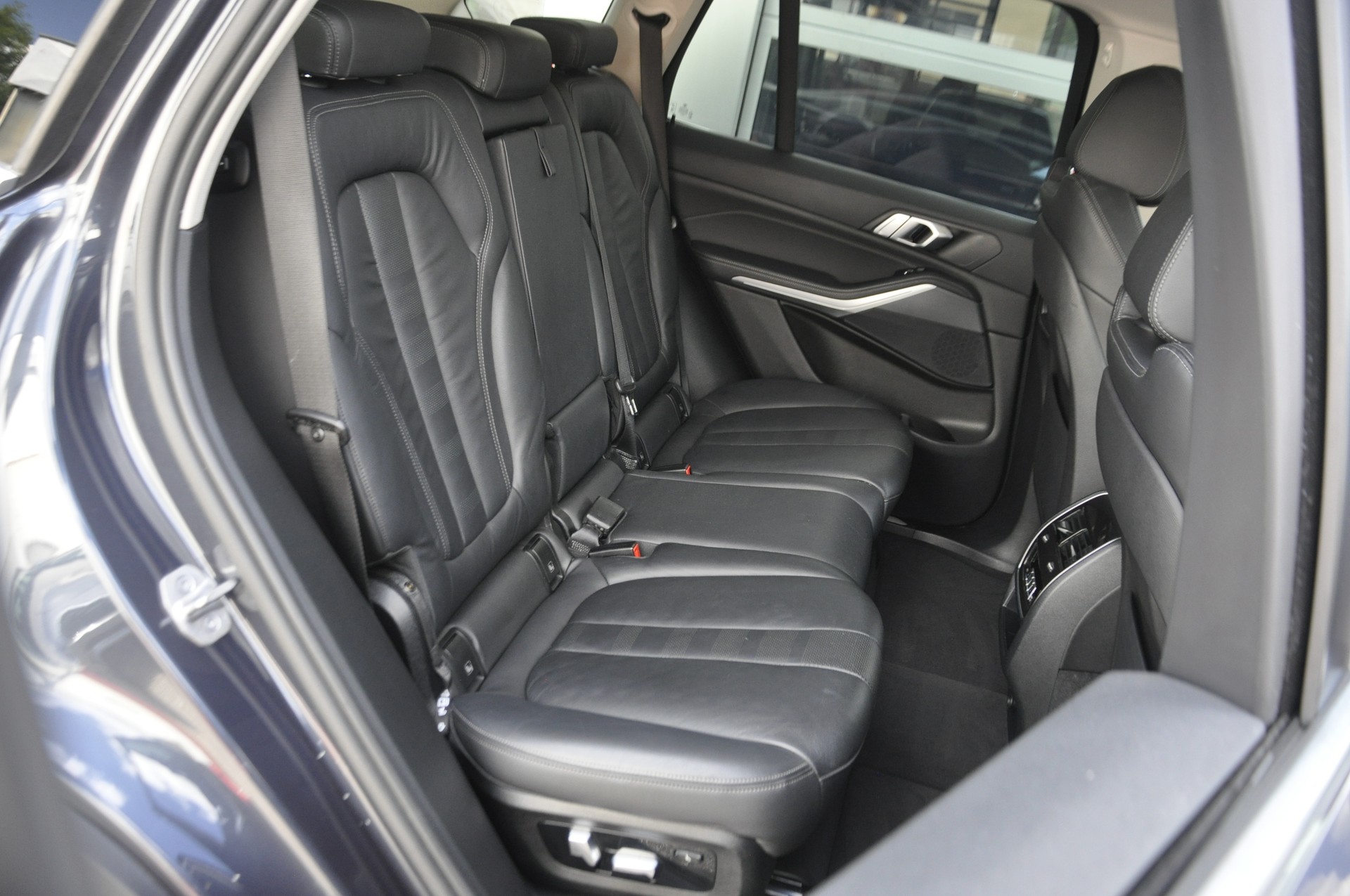 BMW X5 xDrive 48V 40i Steptronic I 7 Plätze-image-7