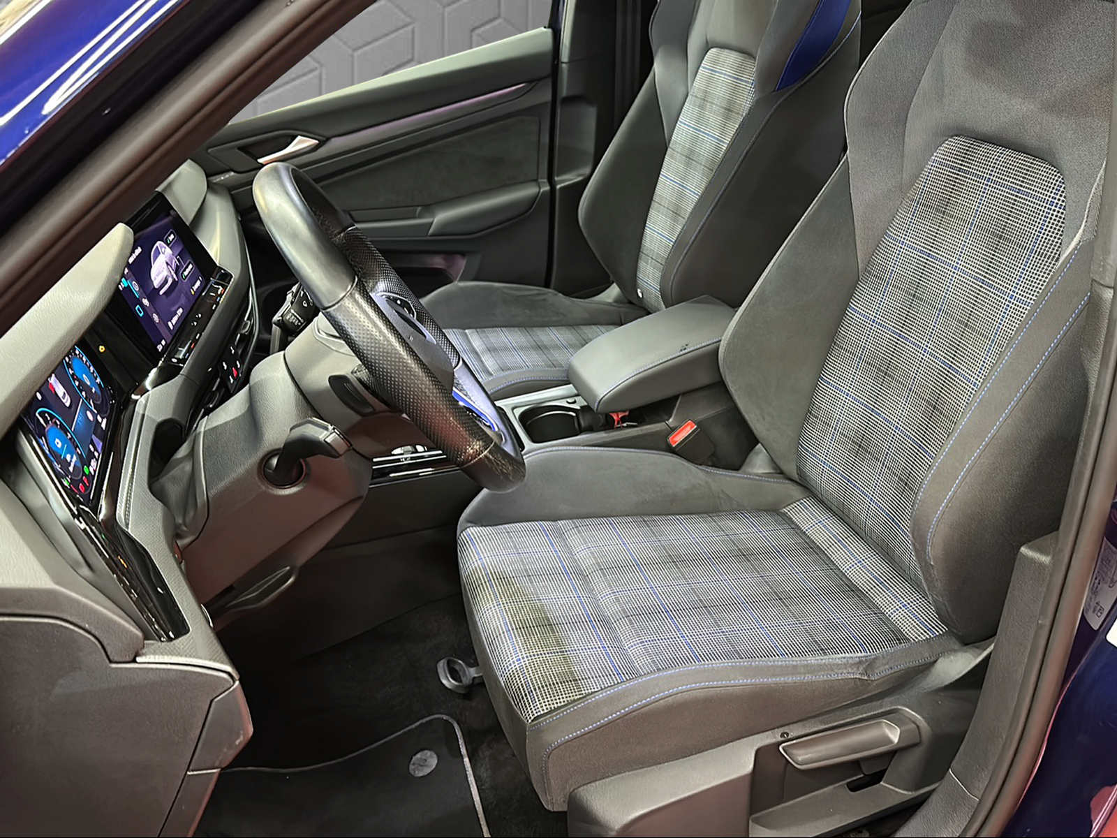 VW Golf 1.4 TSI PHEV GTE-image-10