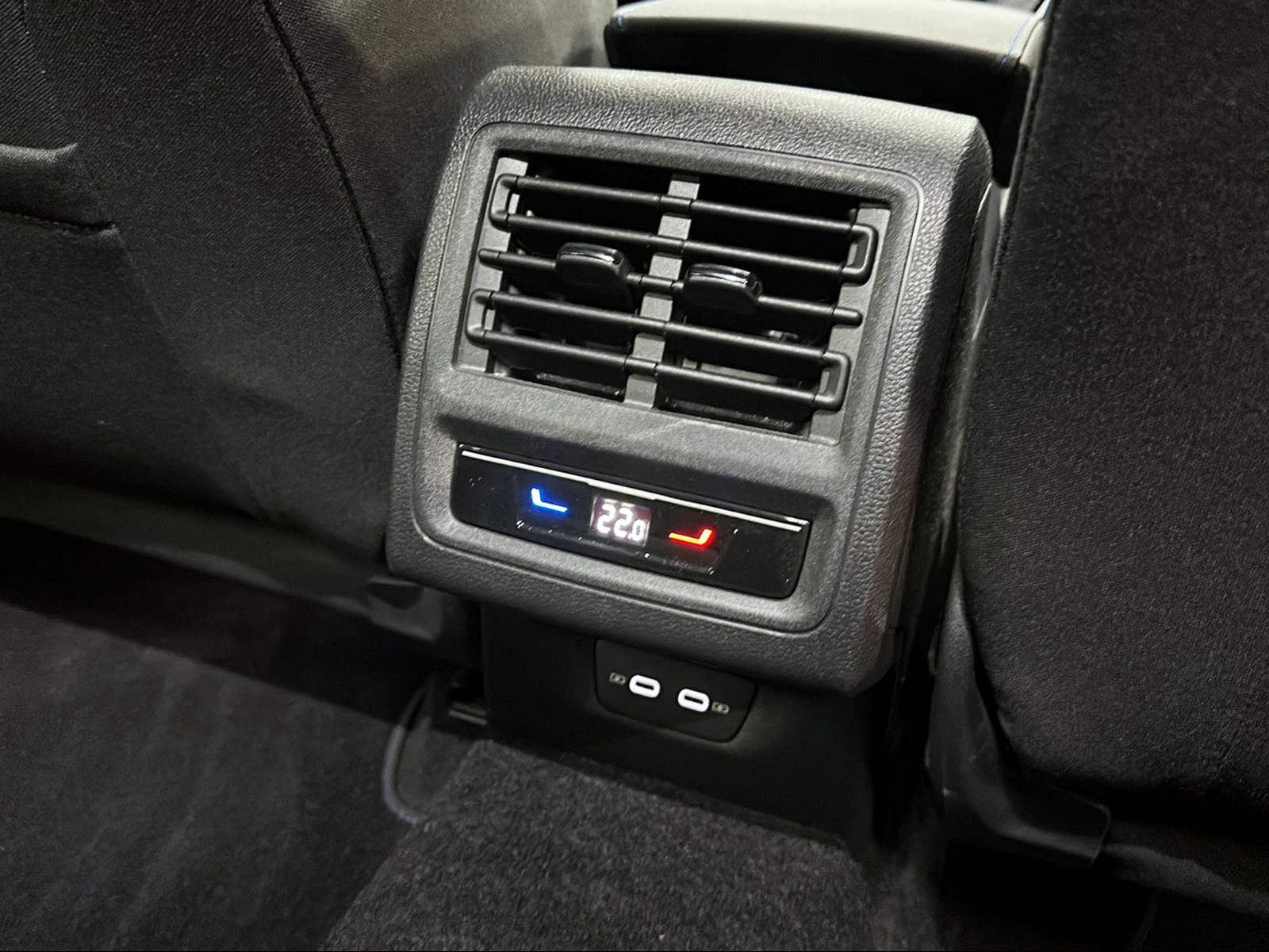 VW Golf 1.4 TSI PHEV GTE-image-16
