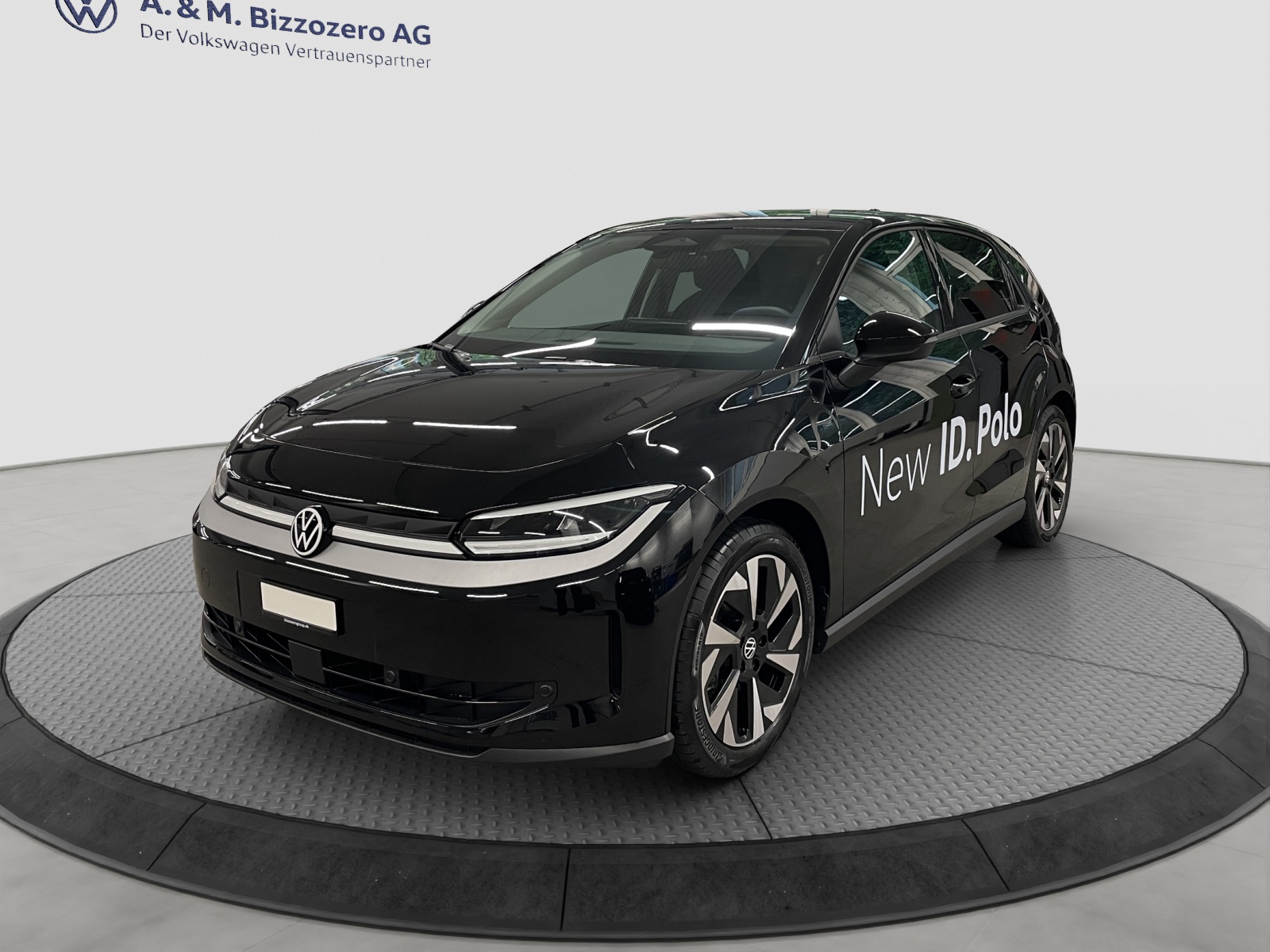 VW ID.Polo 52 kWh Life Edition One-image-0