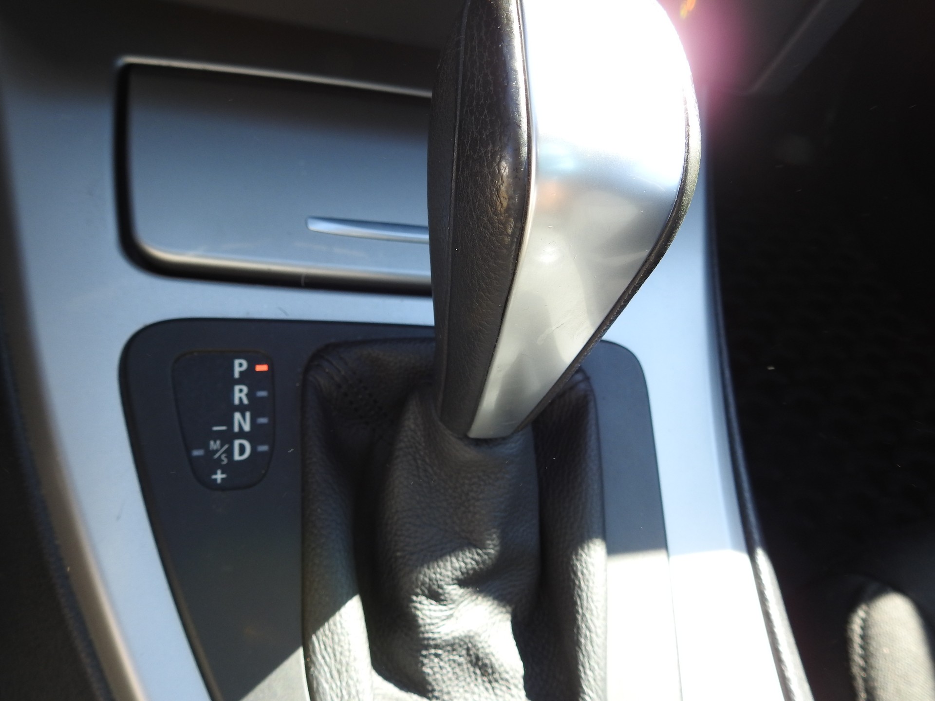 BMW 318i Touring-image-20