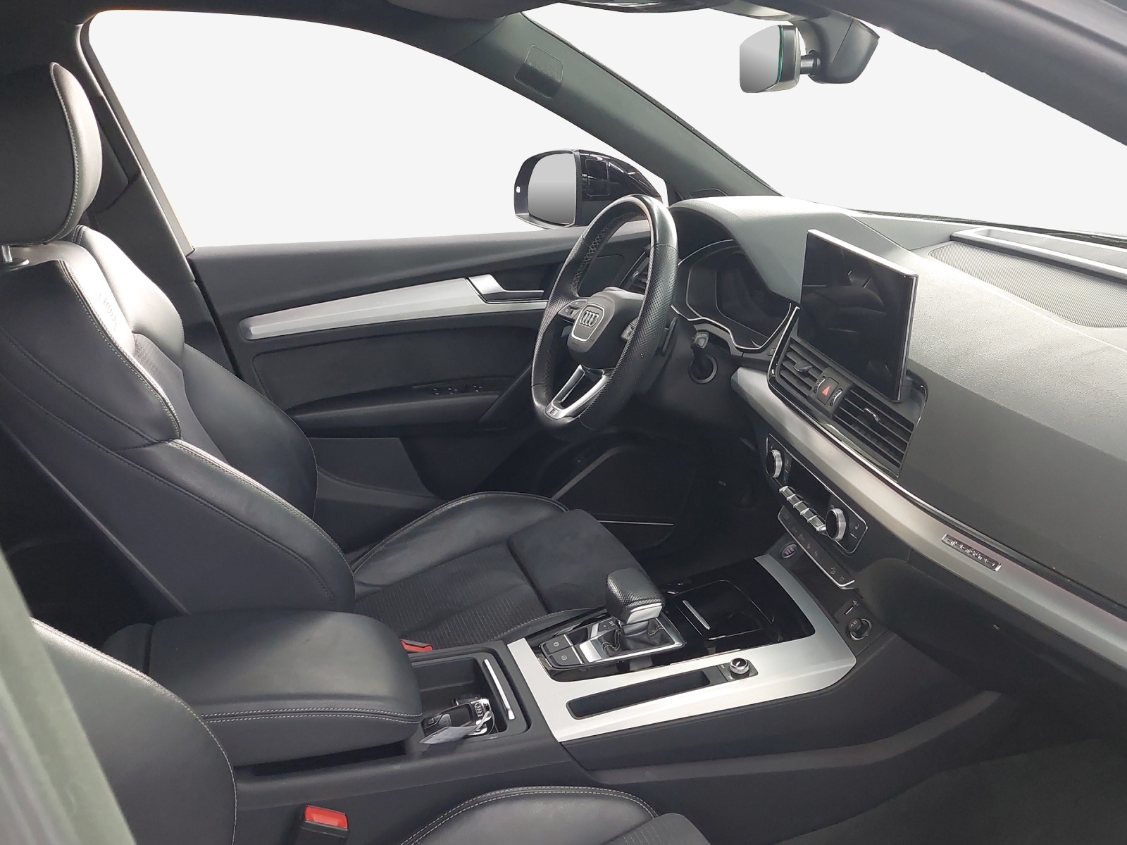 AUDI Q5 40 TDI Black Edition quattro S-tronic-image-14