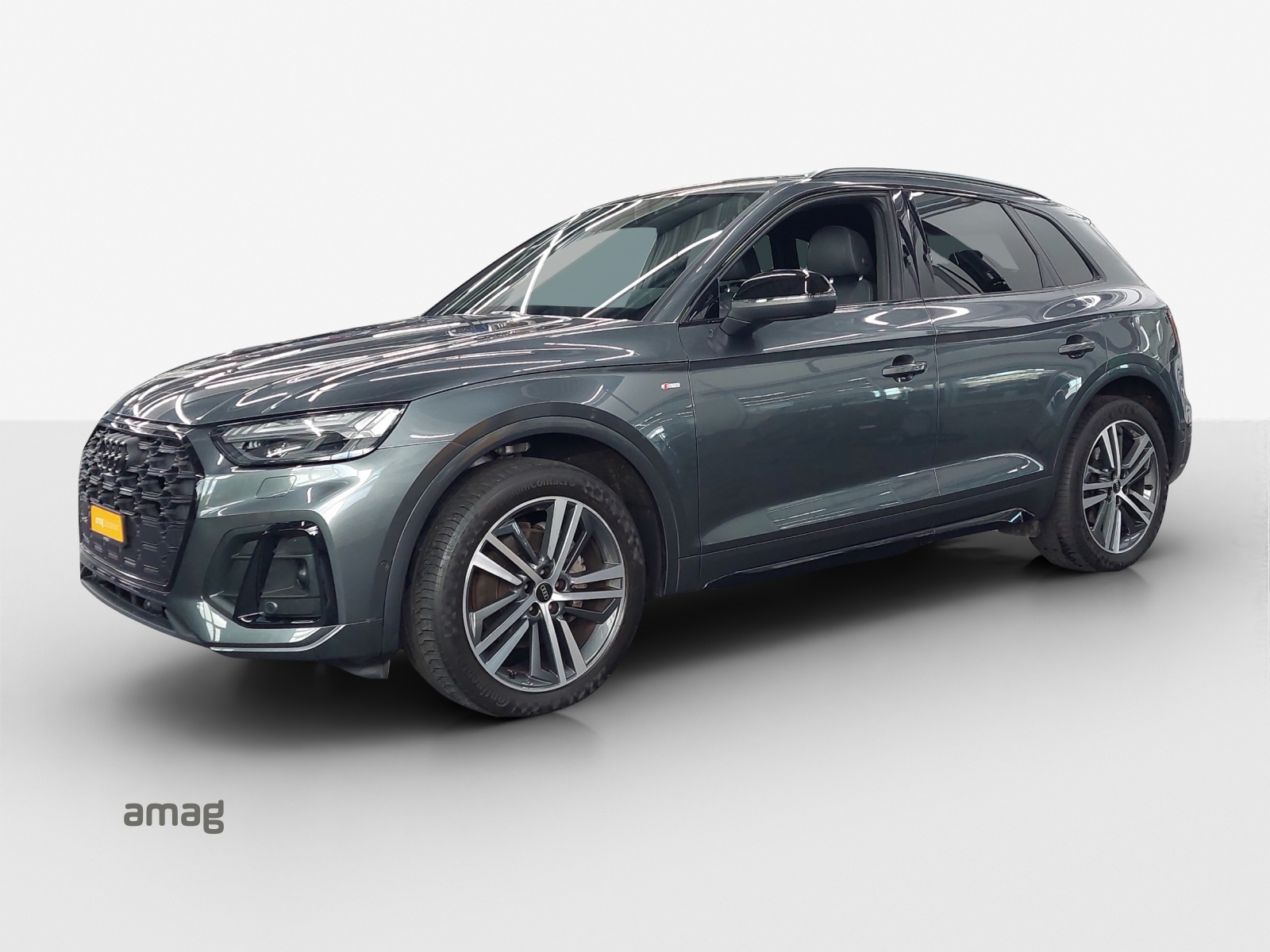 AUDI Q5 40 TDI Black Edition quattro S-tronic-image-0