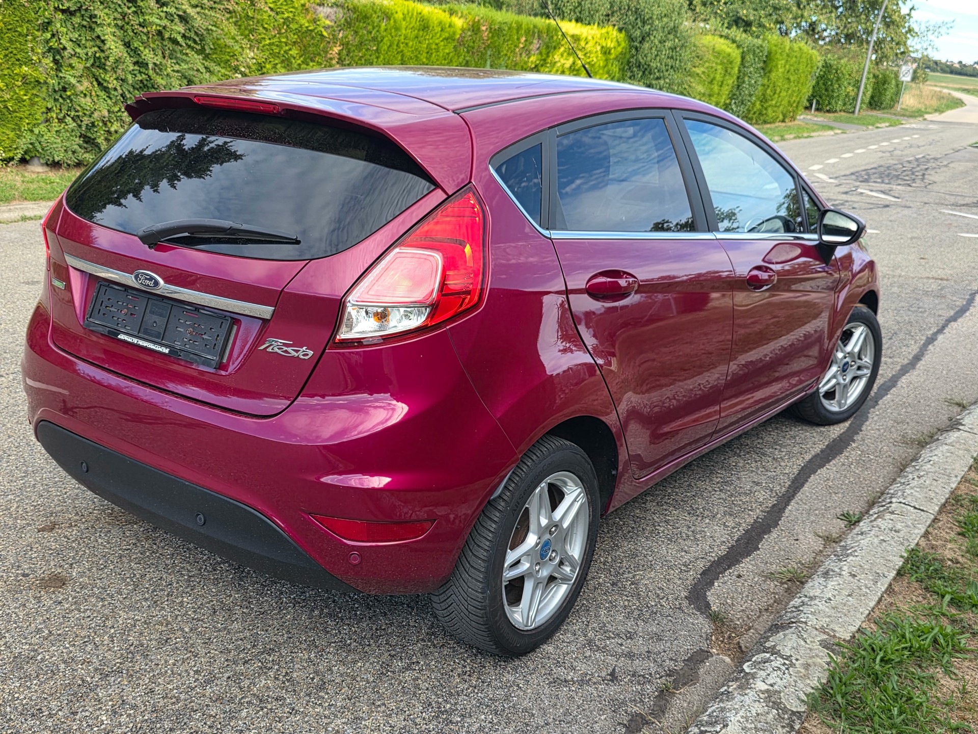 FORD Fiesta 1.0 SCTi Titanium-image-2