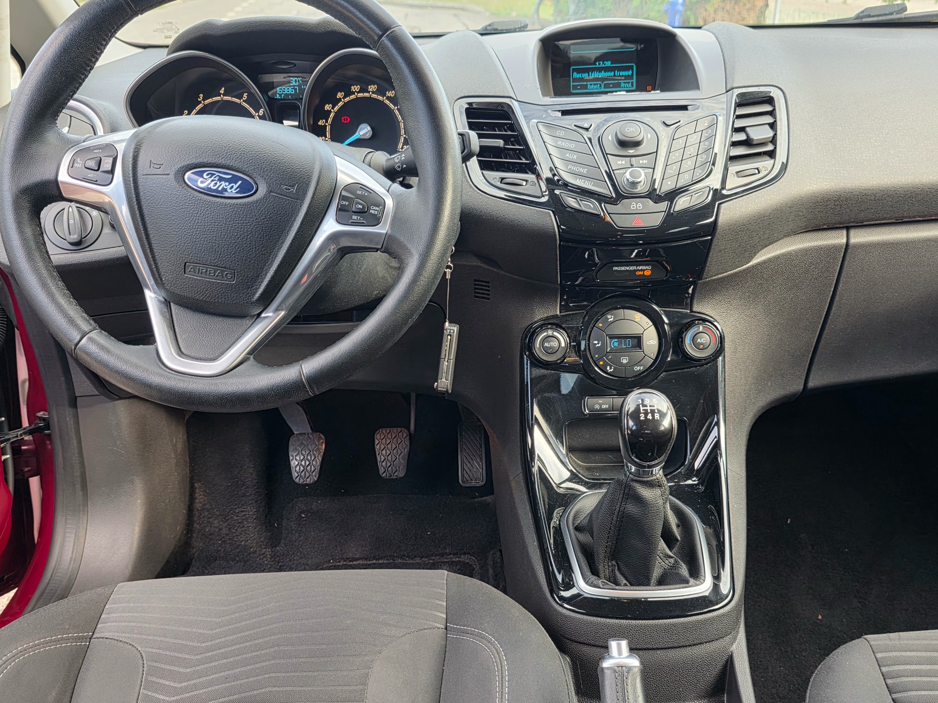 FORD Fiesta 1.0 SCTi Titanium-image-5