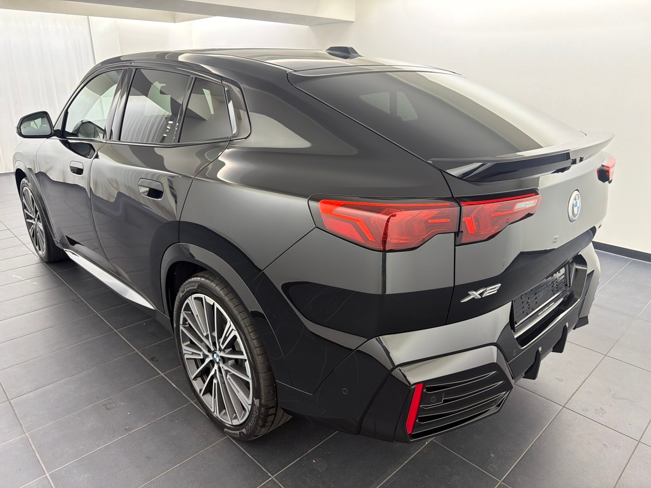 BMW X2 xDr 20d 48V M Sport-image-1