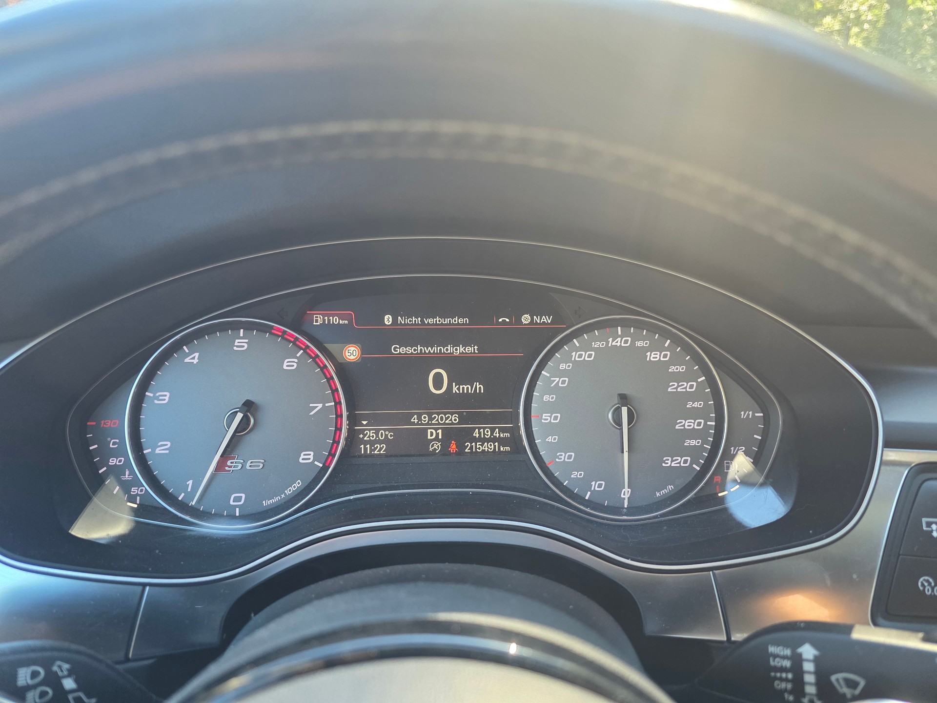 AUDI S6 Avant 4.0 TFSI V8 quattro S-tronic-image-11