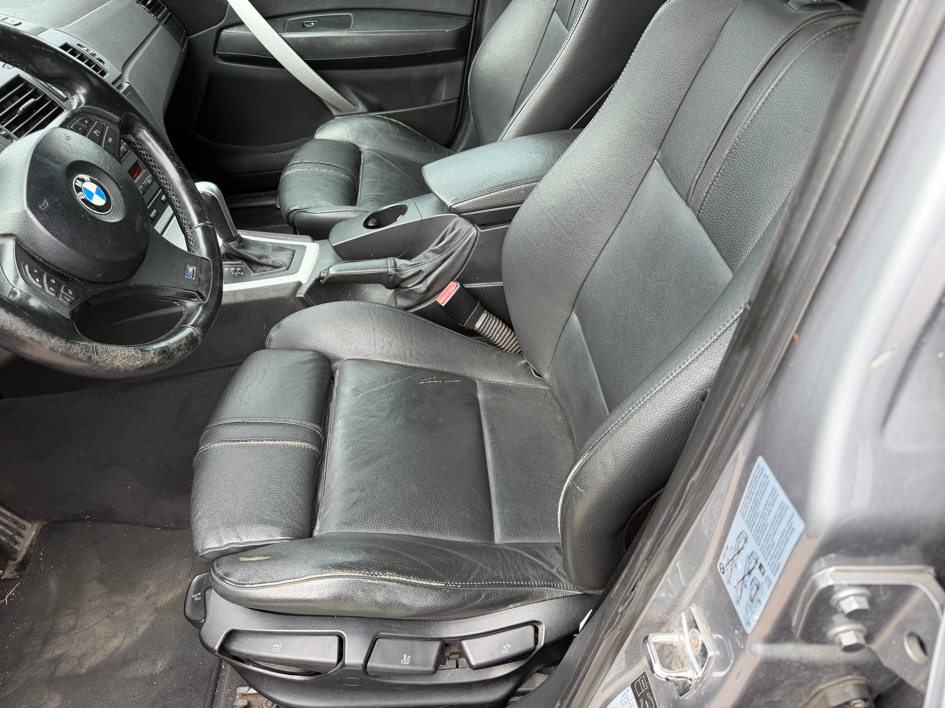BMW X3 3.0d-image-5