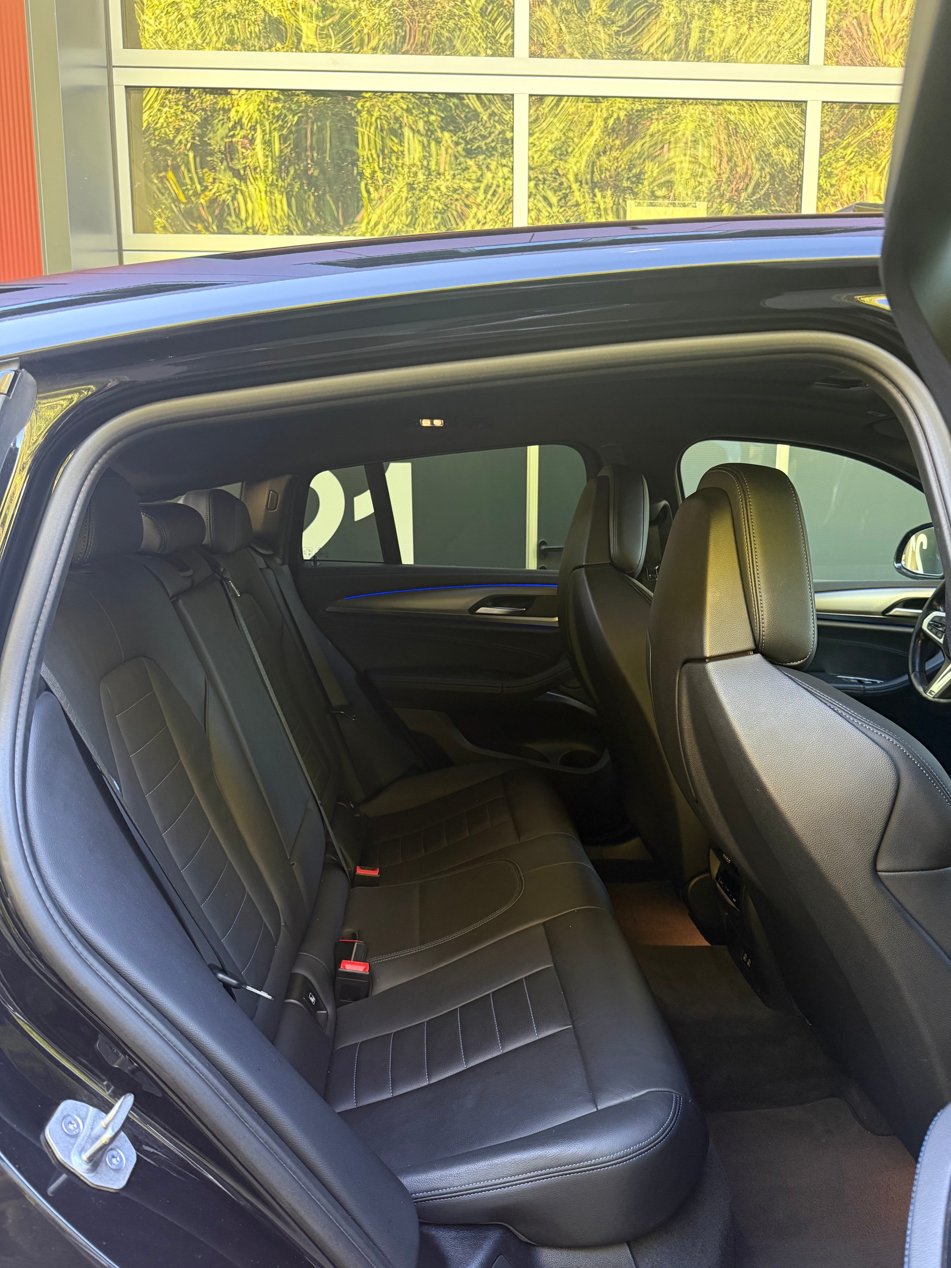 BMW X4 xDrive 48V M40d Steptronic-image-11