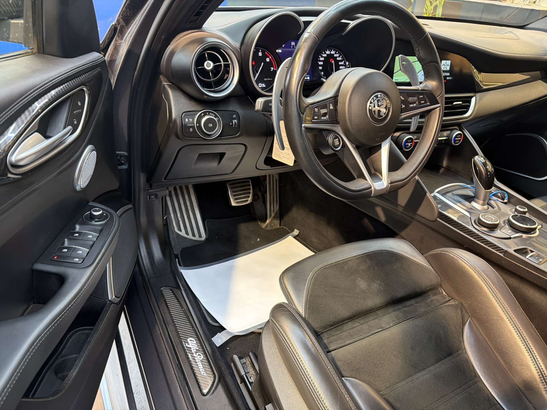 ALFA ROMEO Giulia 2.0 Veloce TI Q4 Automatic-image-9