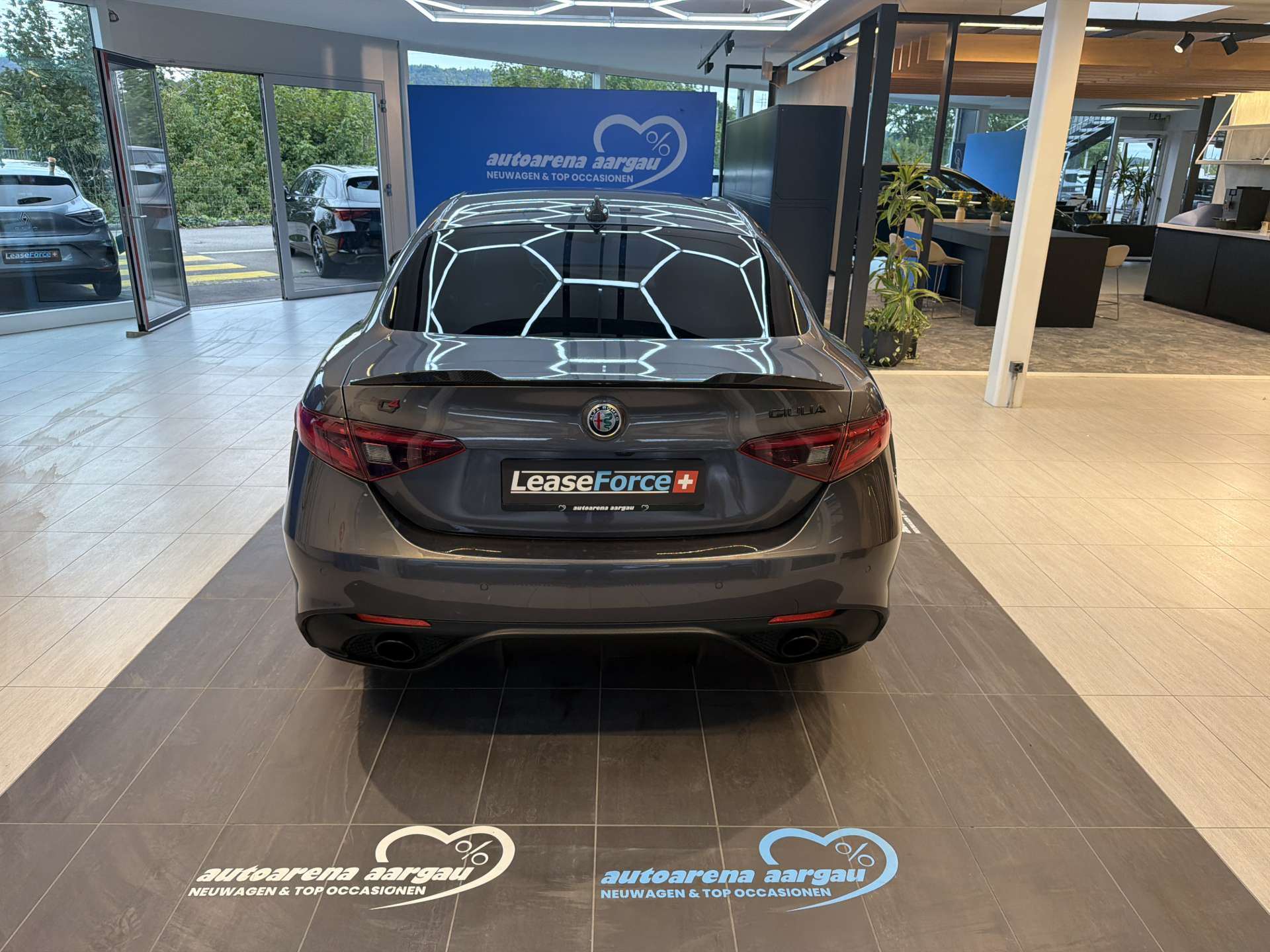 ALFA ROMEO Giulia 2.0 Veloce TI Q4 Automatic-image-12