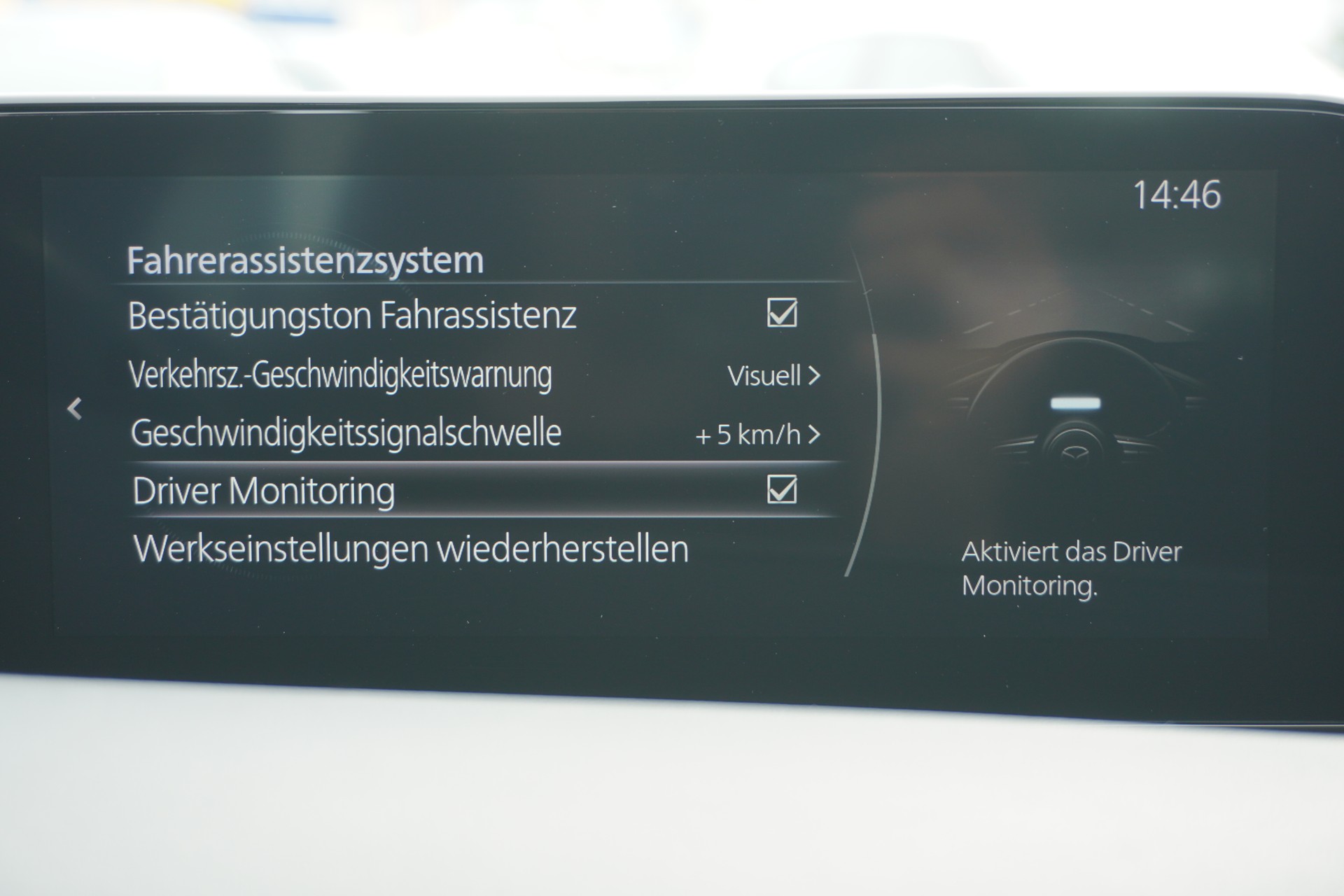 MAZDA 3 Hatchback SKYACTIV-G M Hybrid 150 Ambition Plus Automatik-image-23