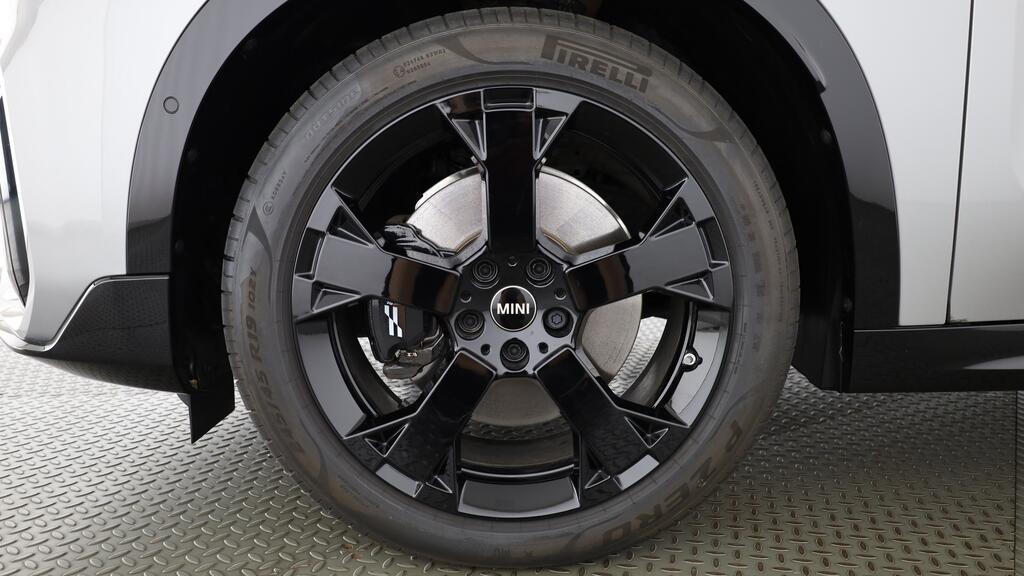 MINI Countryman E-image-8