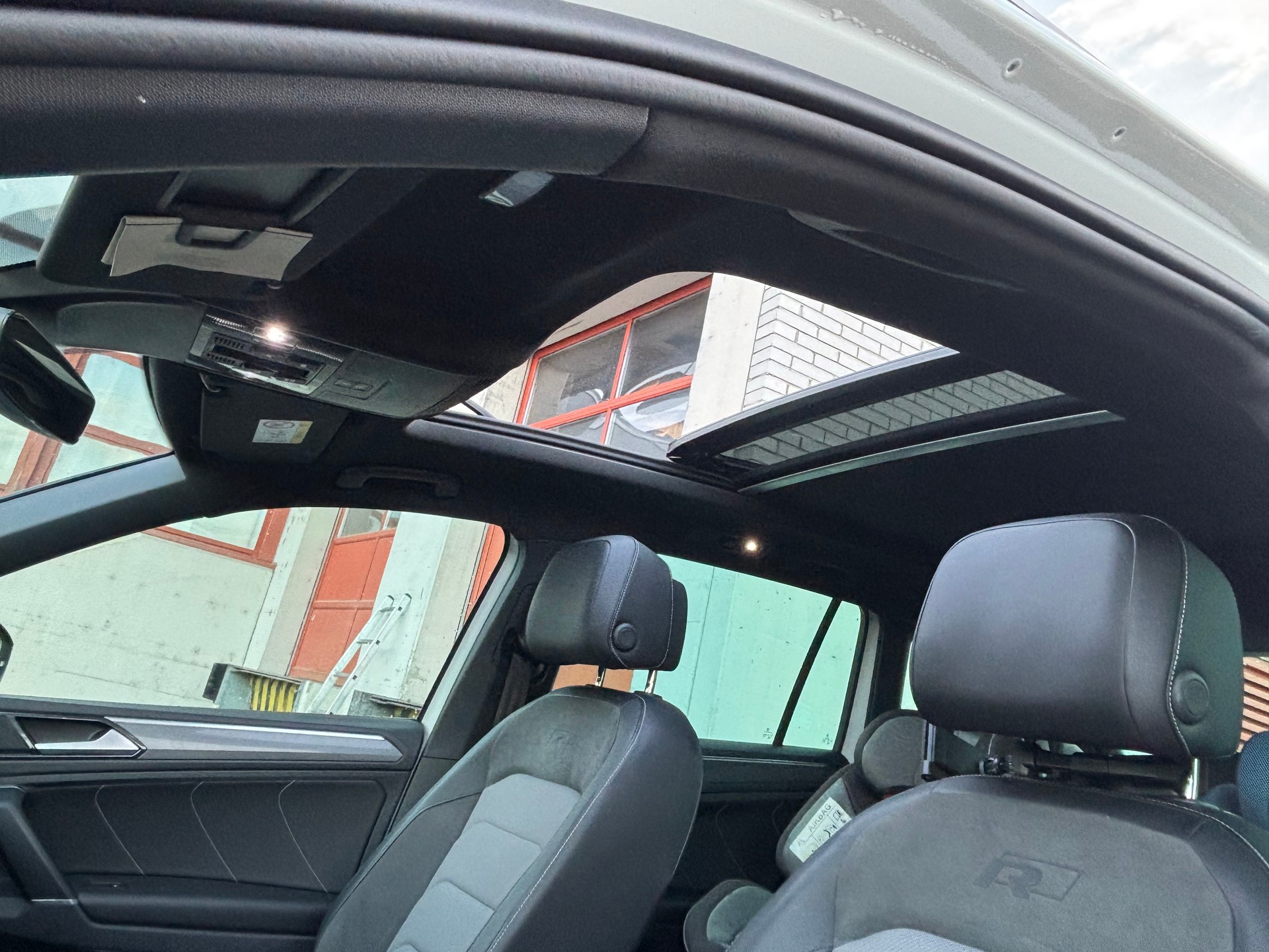VW 2.0 TDI SCR Highline DSG-image-5