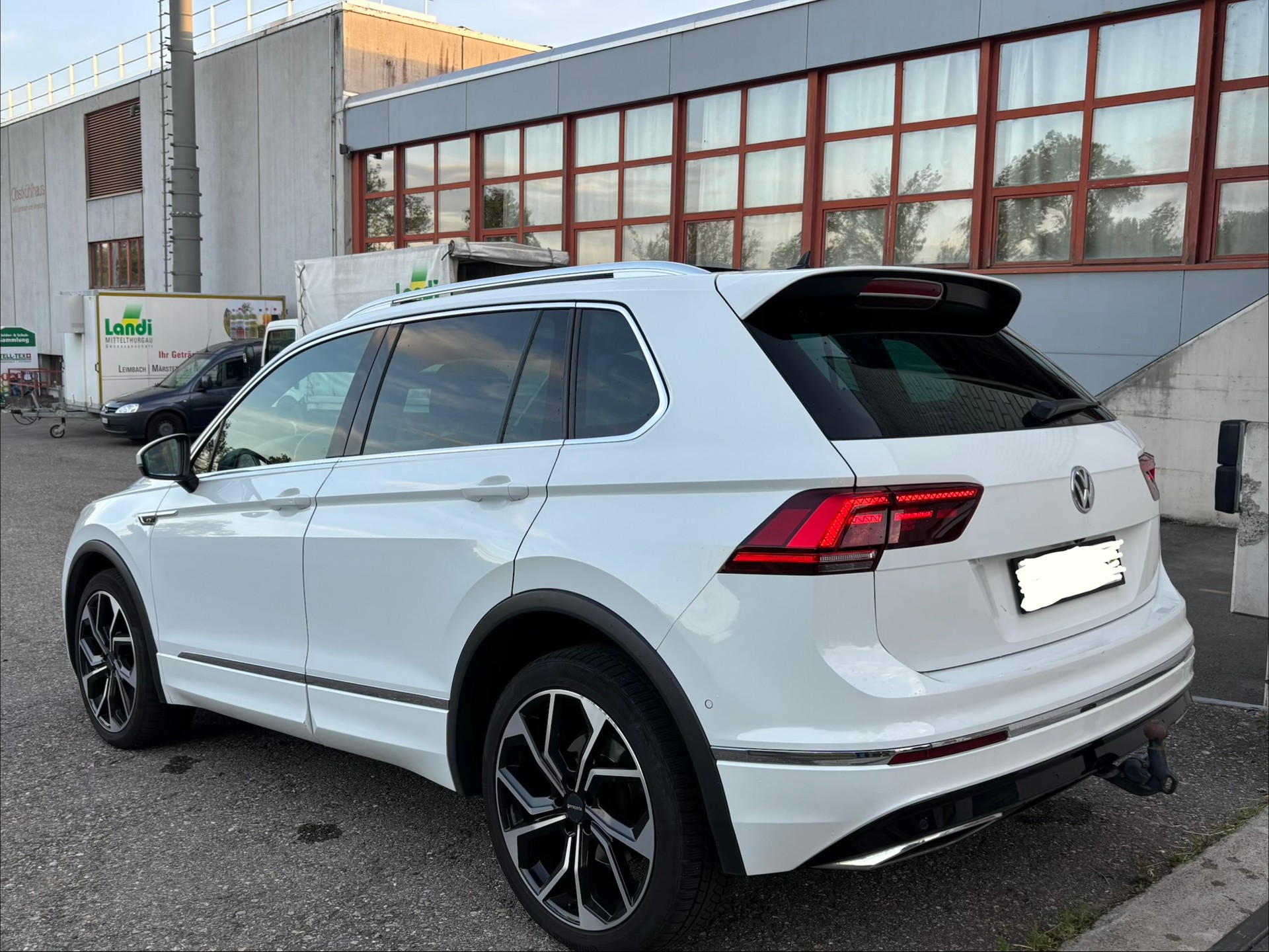 VW 2.0 TDI SCR Highline DSG-image-2