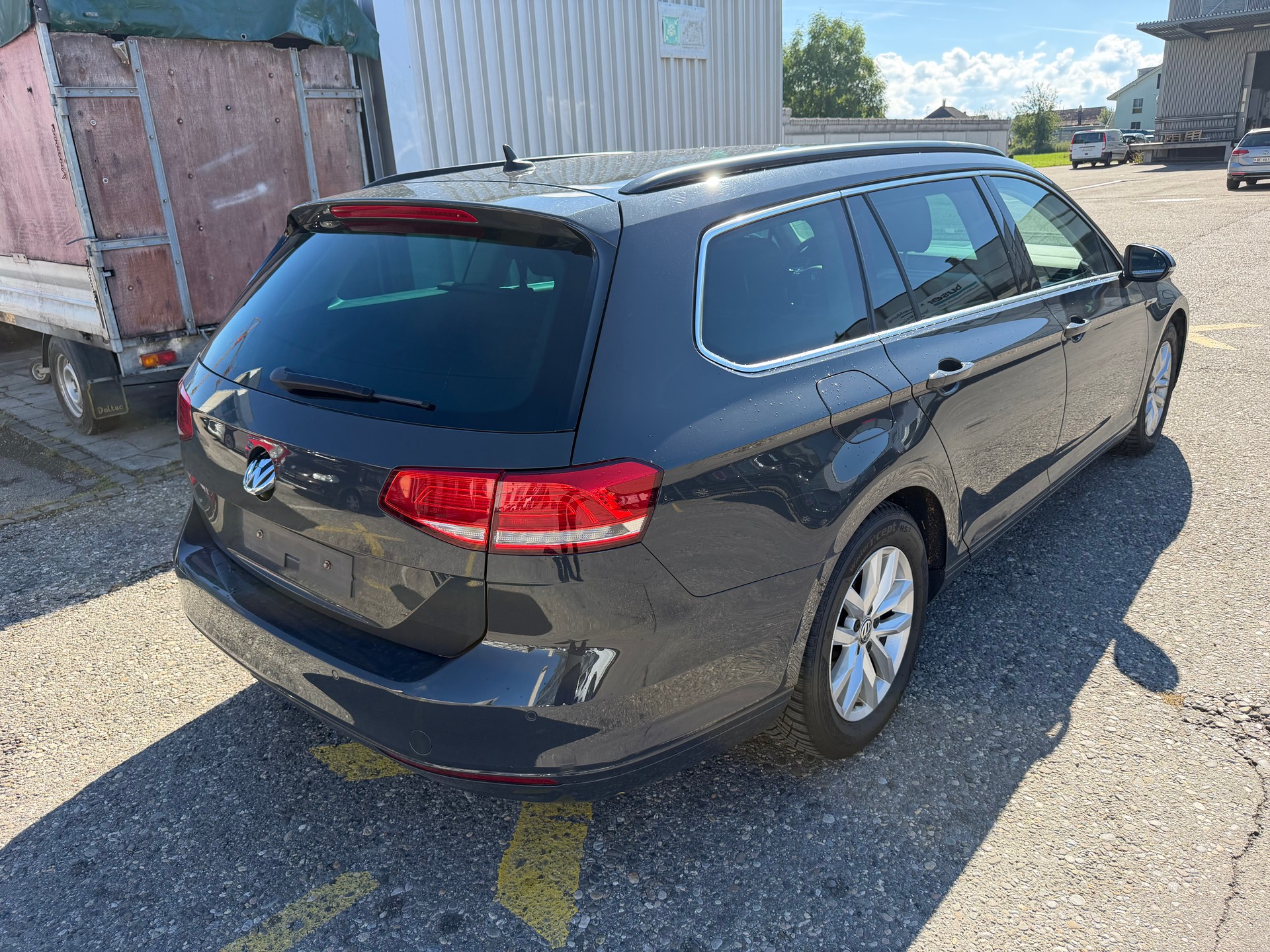 VW Passat Variant 2.0 TDI SCR BMT Comfortline 4Motion-image-3