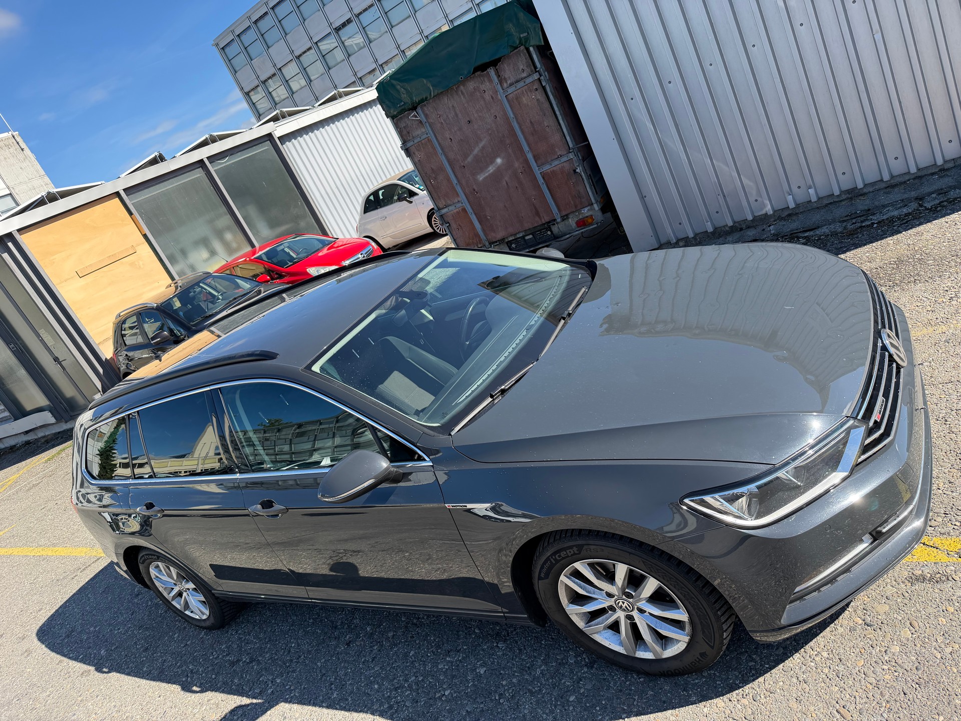 VW Passat Variant 2.0 TDI SCR BMT Comfortline 4Motion-image-9