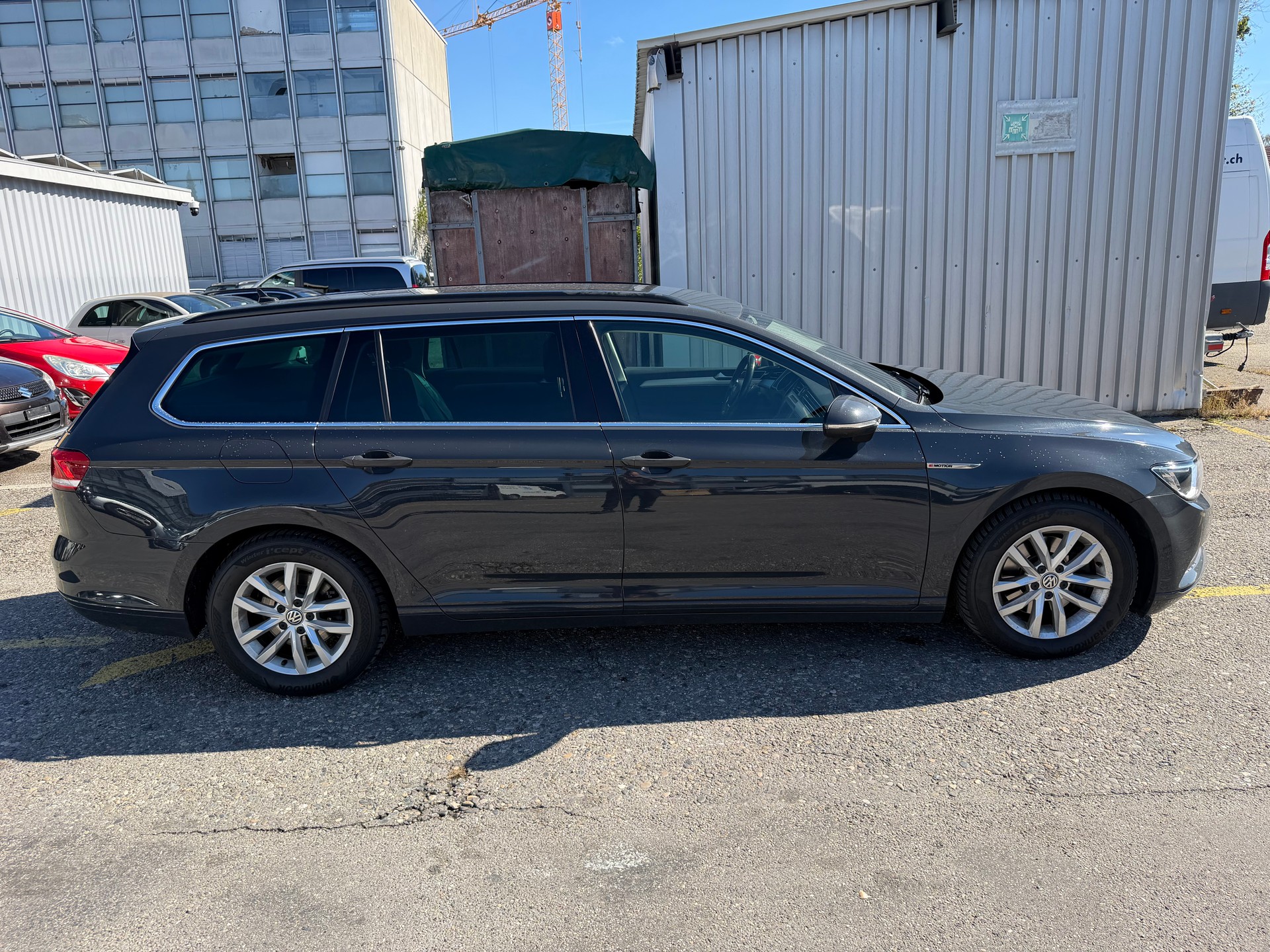 VW Passat Variant 2.0 TDI SCR BMT Comfortline 4Motion-image-6