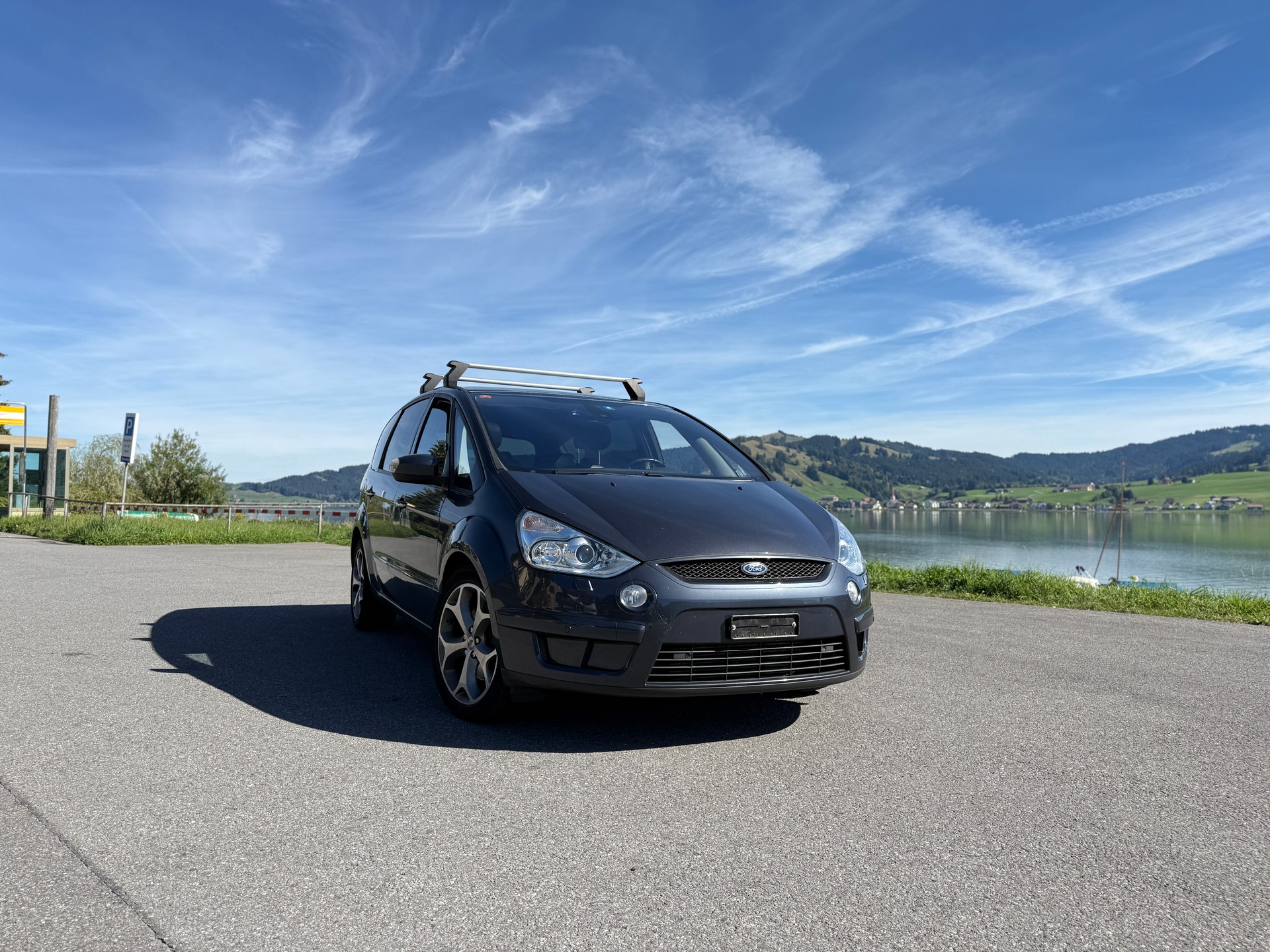 FORD S-Max 2.5i T Titanium-image-0
