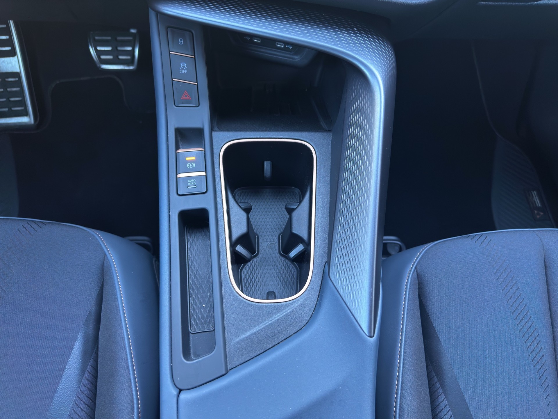 CUPRA Terramar 2.0 TSI DSG 4Drive VZ-image-12