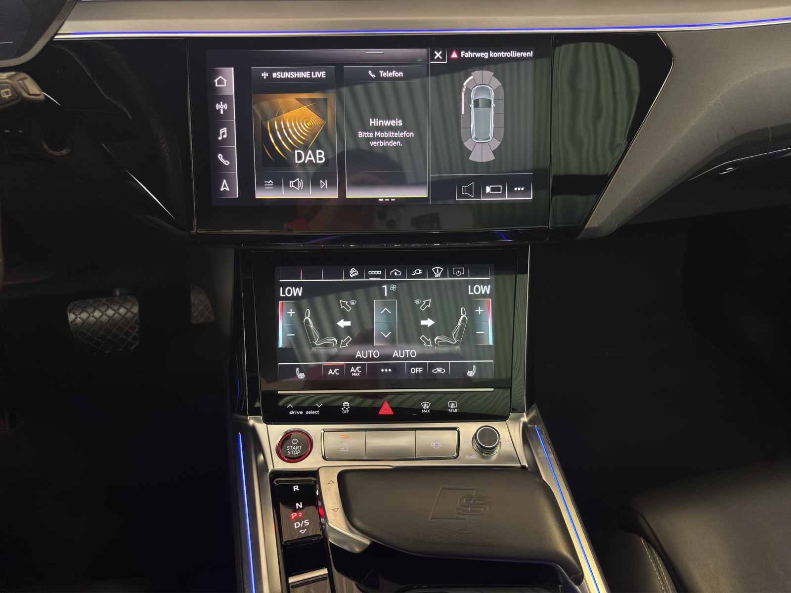 AUDI e-tron S quattro-image-11