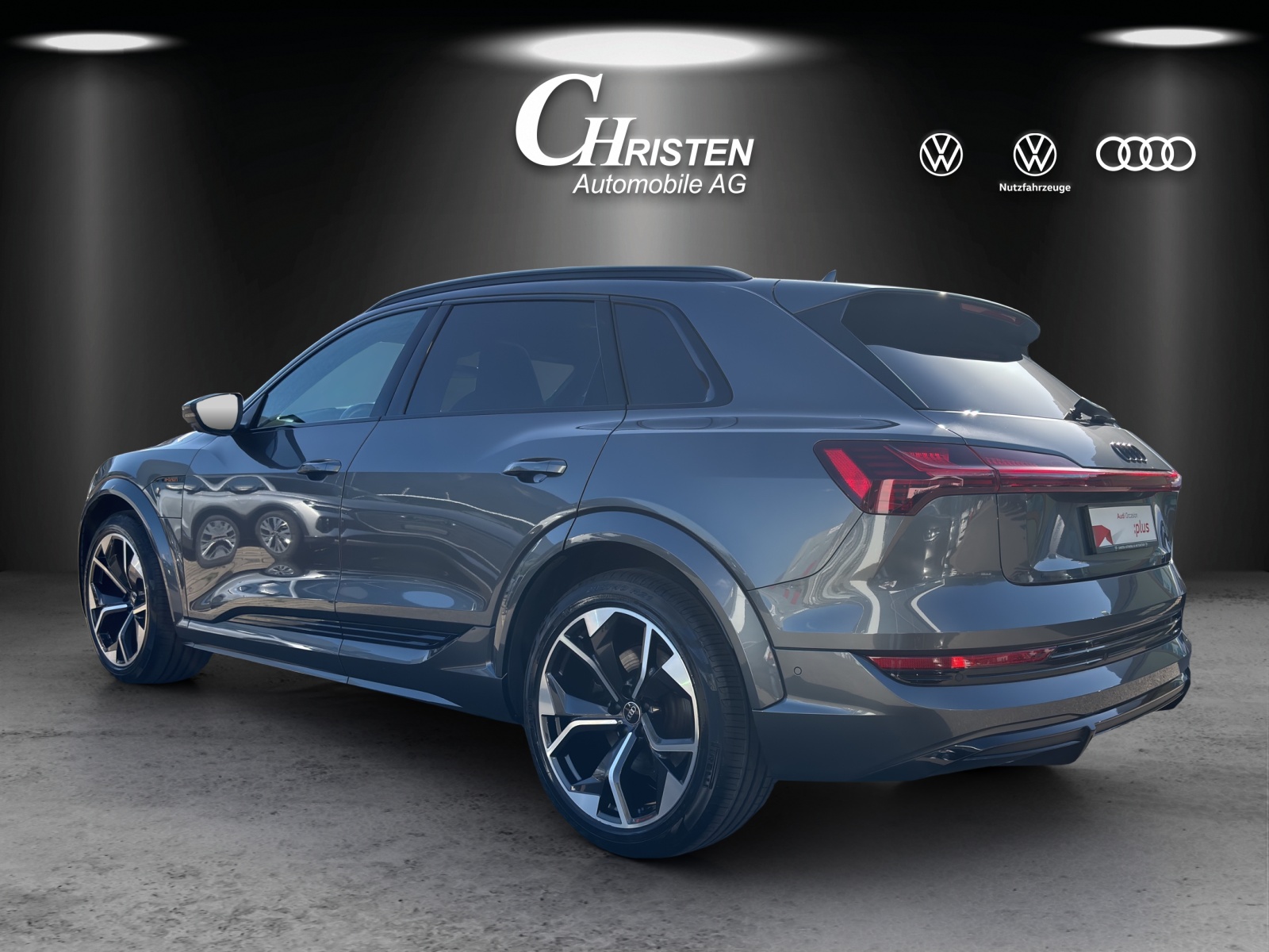 AUDI e-tron S quattro-image-3