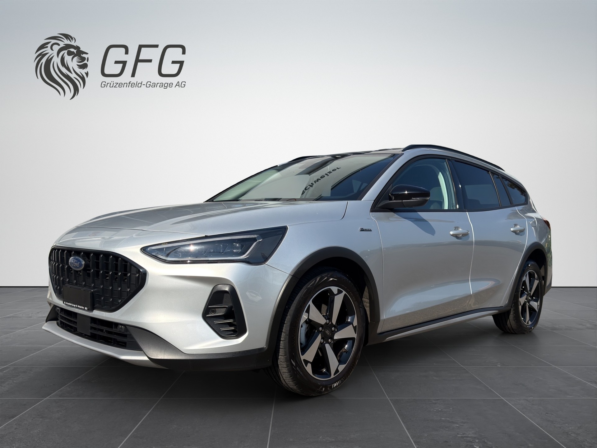 FORD Focus Station Wagon 1.0i EcoB Hybrid 155 Active X-image-0