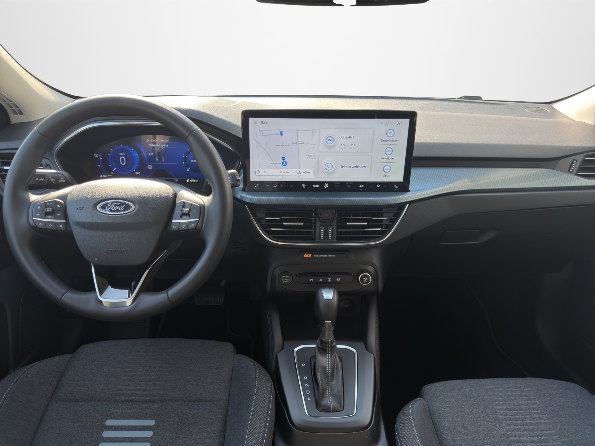 FORD Focus Station Wagon 1.0i EcoB Hybrid 155 Active X-image-8
