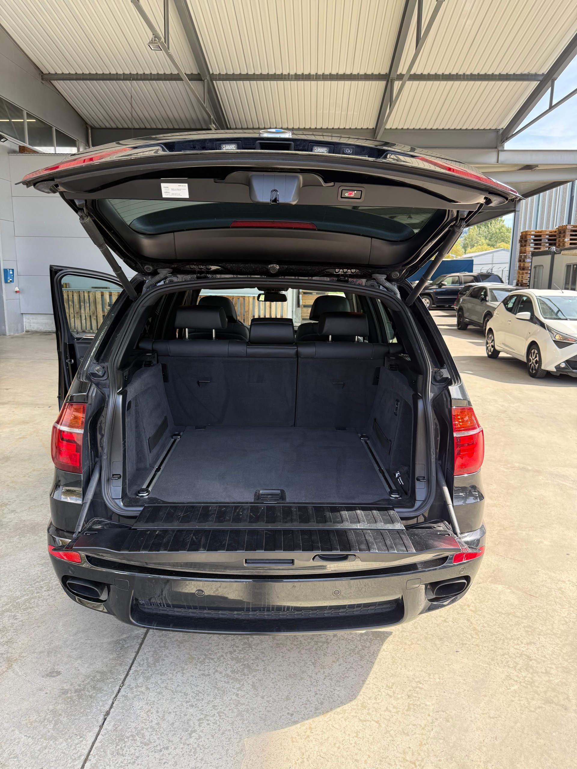 BMW X5 xDrive M50d Steptronic-image-10