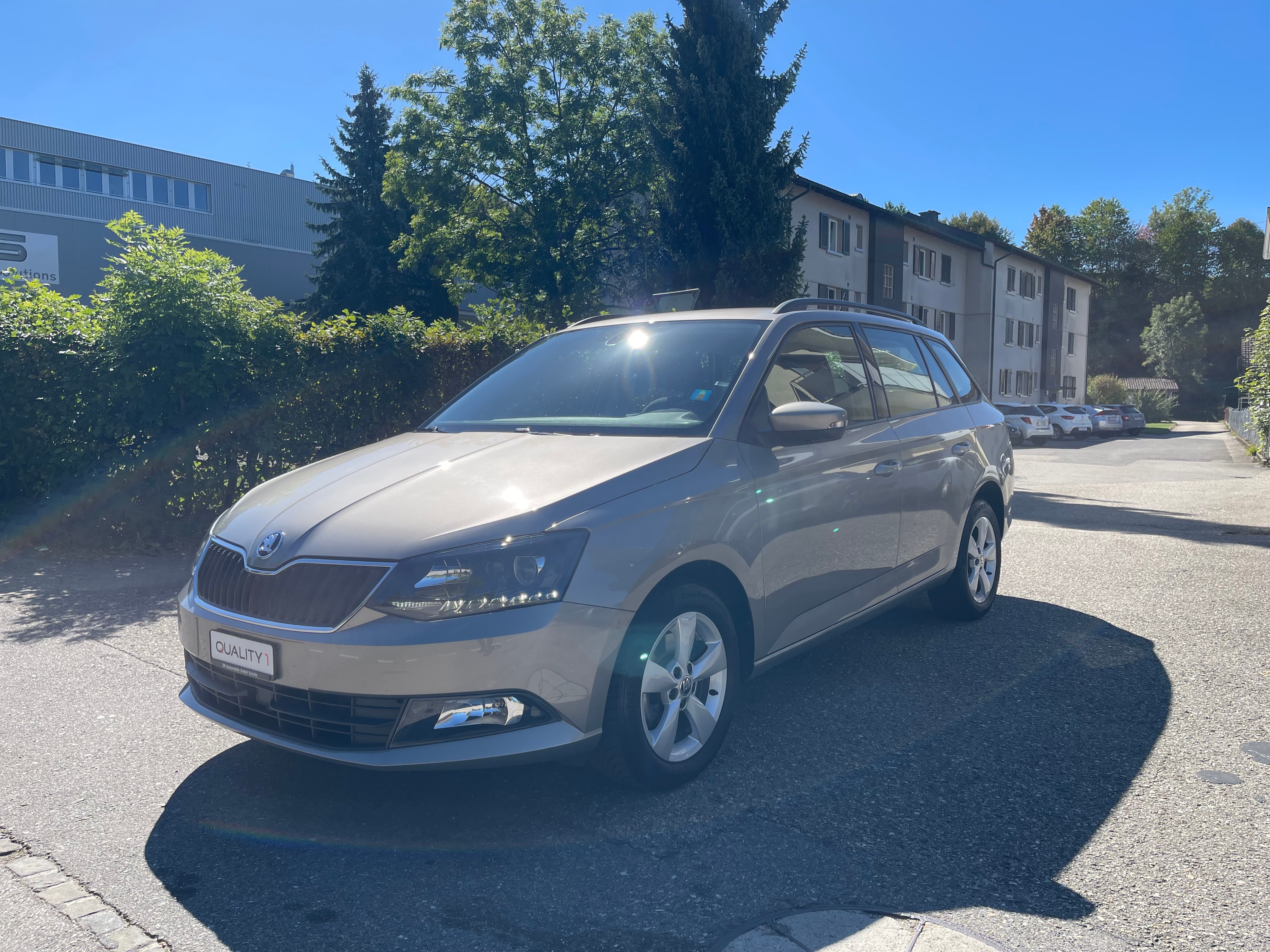 Car photo