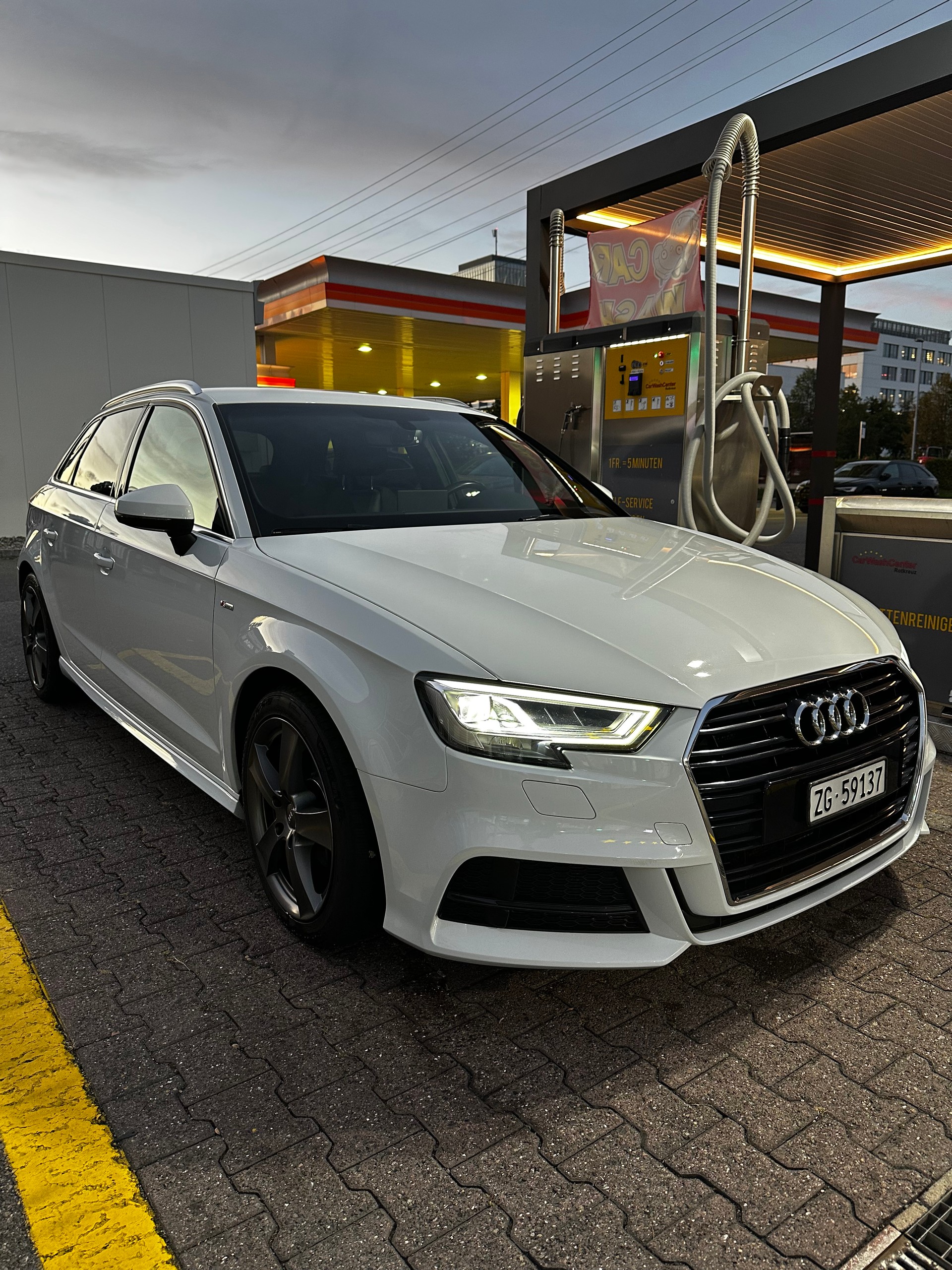 AUDI A3 Sportback 2.0 TDI 150 S-Tronic-image-0