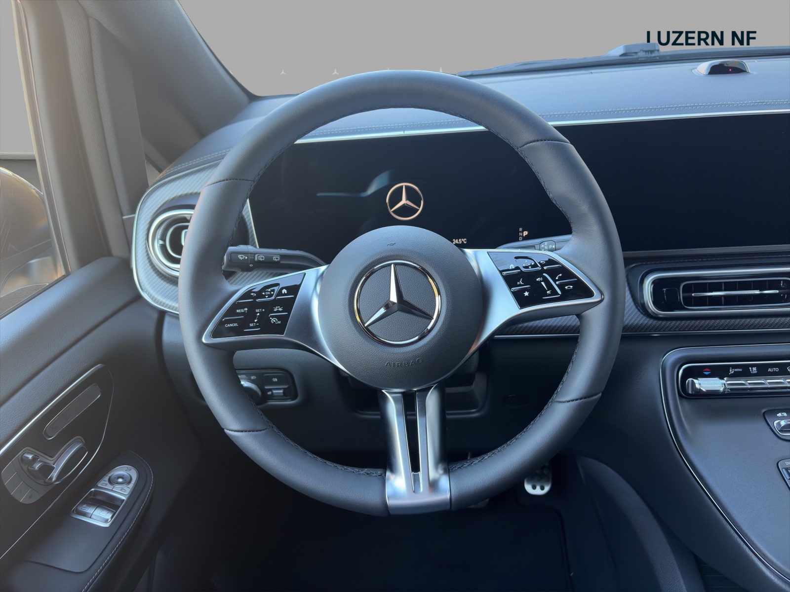 MERCEDES-BENZ V 300 d kompakt 4Matic Avantgarde 9G-Tronic-image-8