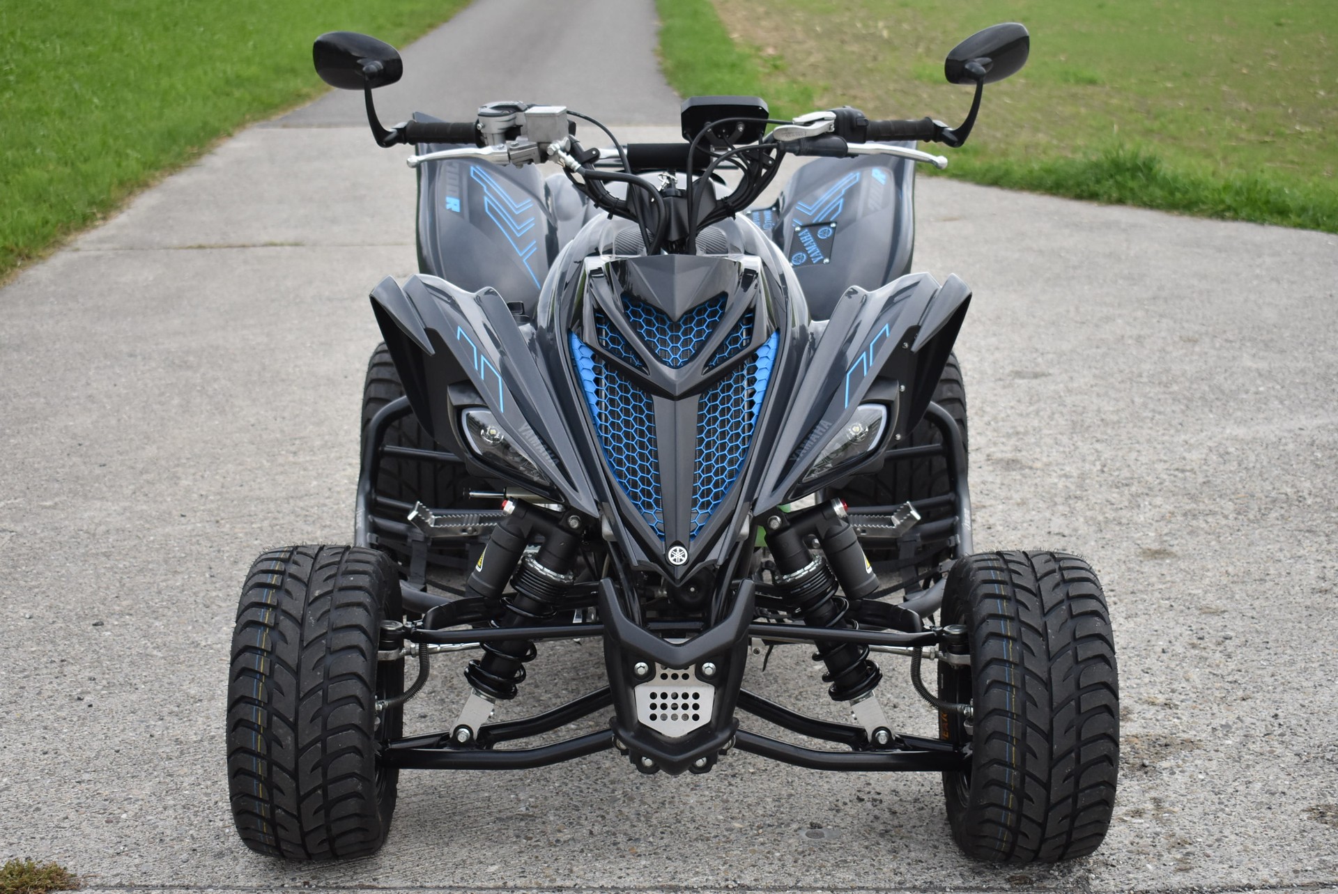 YAMAHA YFM 700 R Swiss Street Pro Edition-showroom-element-1