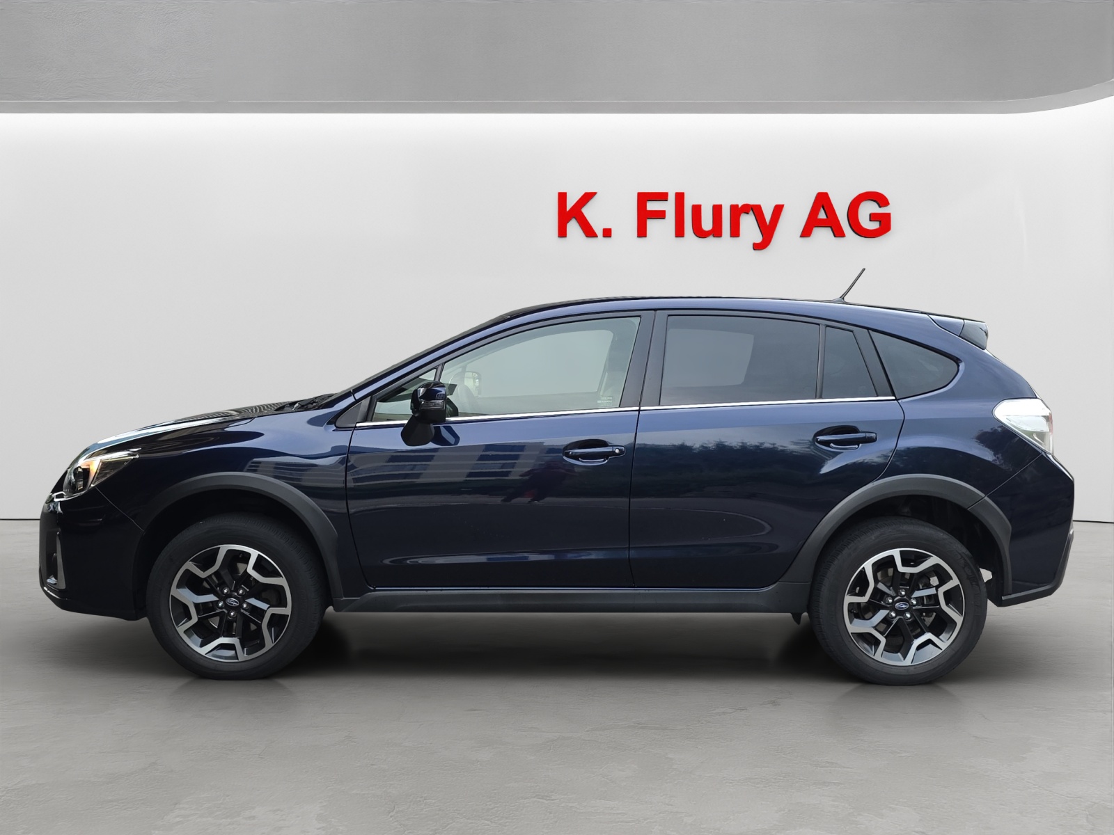 SUBARU XV 2.0i Swiss Three-image-1