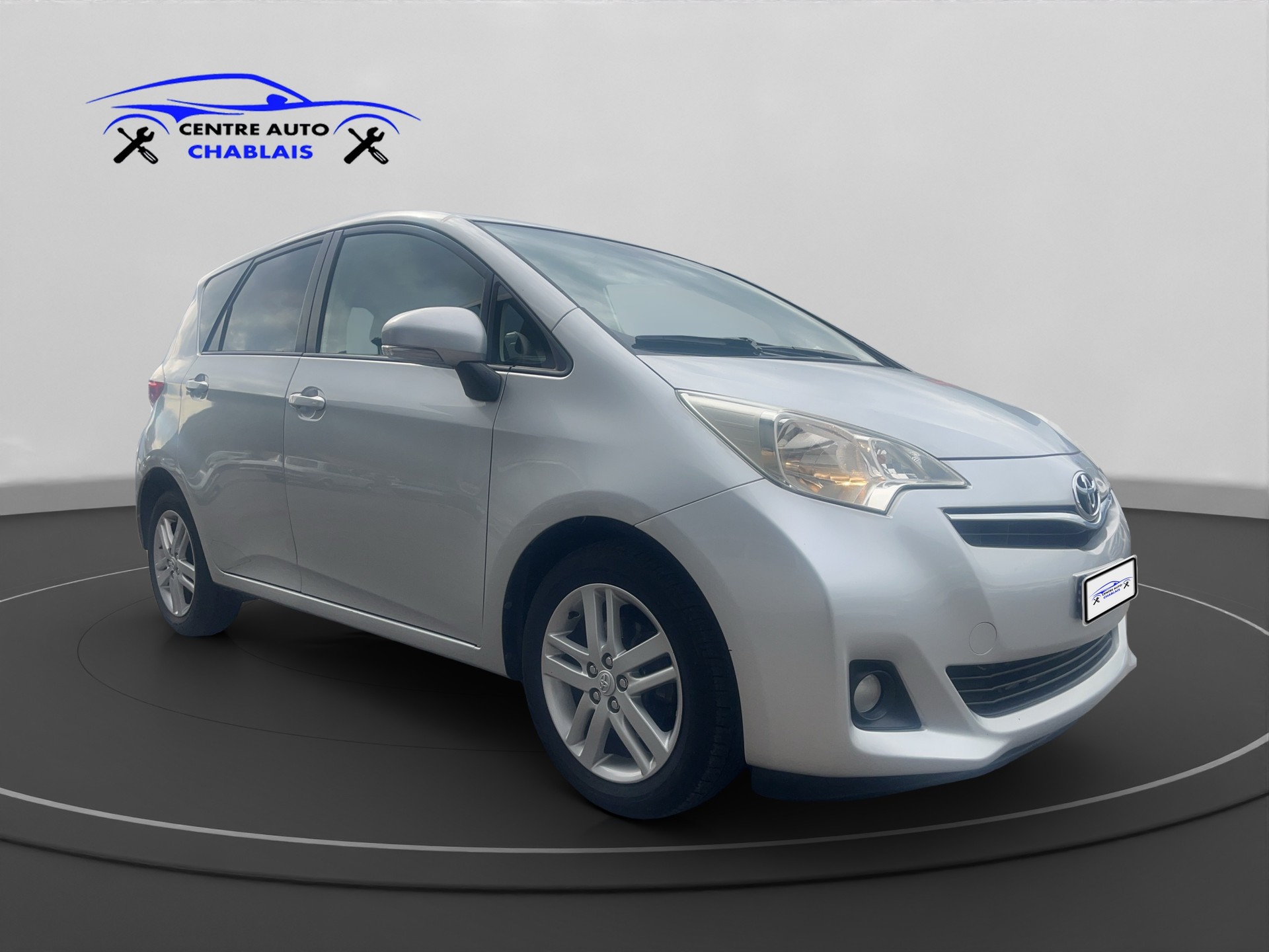 TOYOTA Verso-S 1.33 Linea Luna Multidrive S-image-2