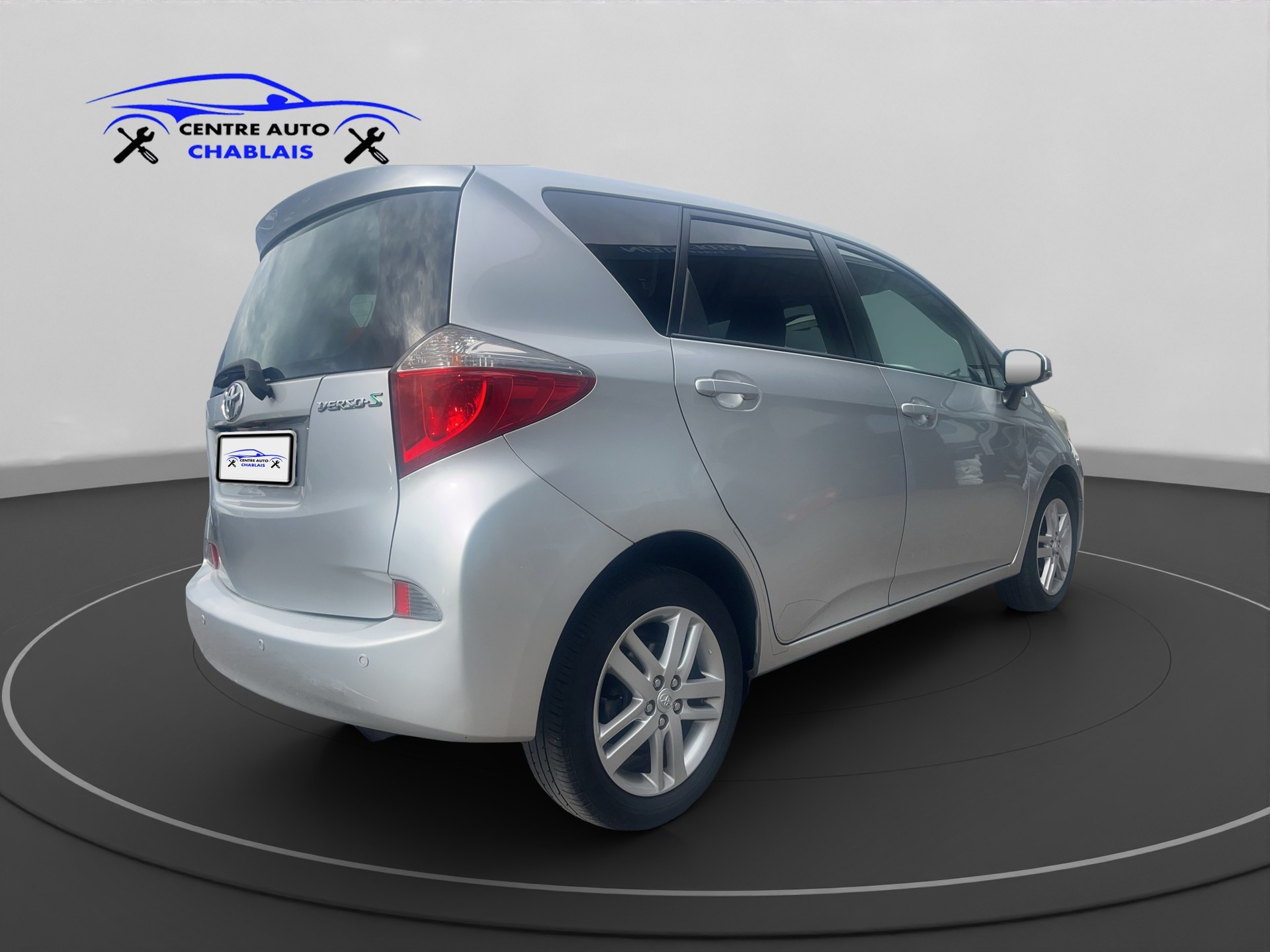 TOYOTA Verso-S 1.33 Linea Luna Multidrive S-image-3