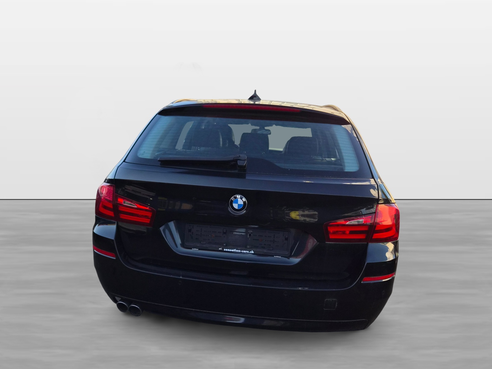 BMW 530d xDrive Touring Steptronic-image-4