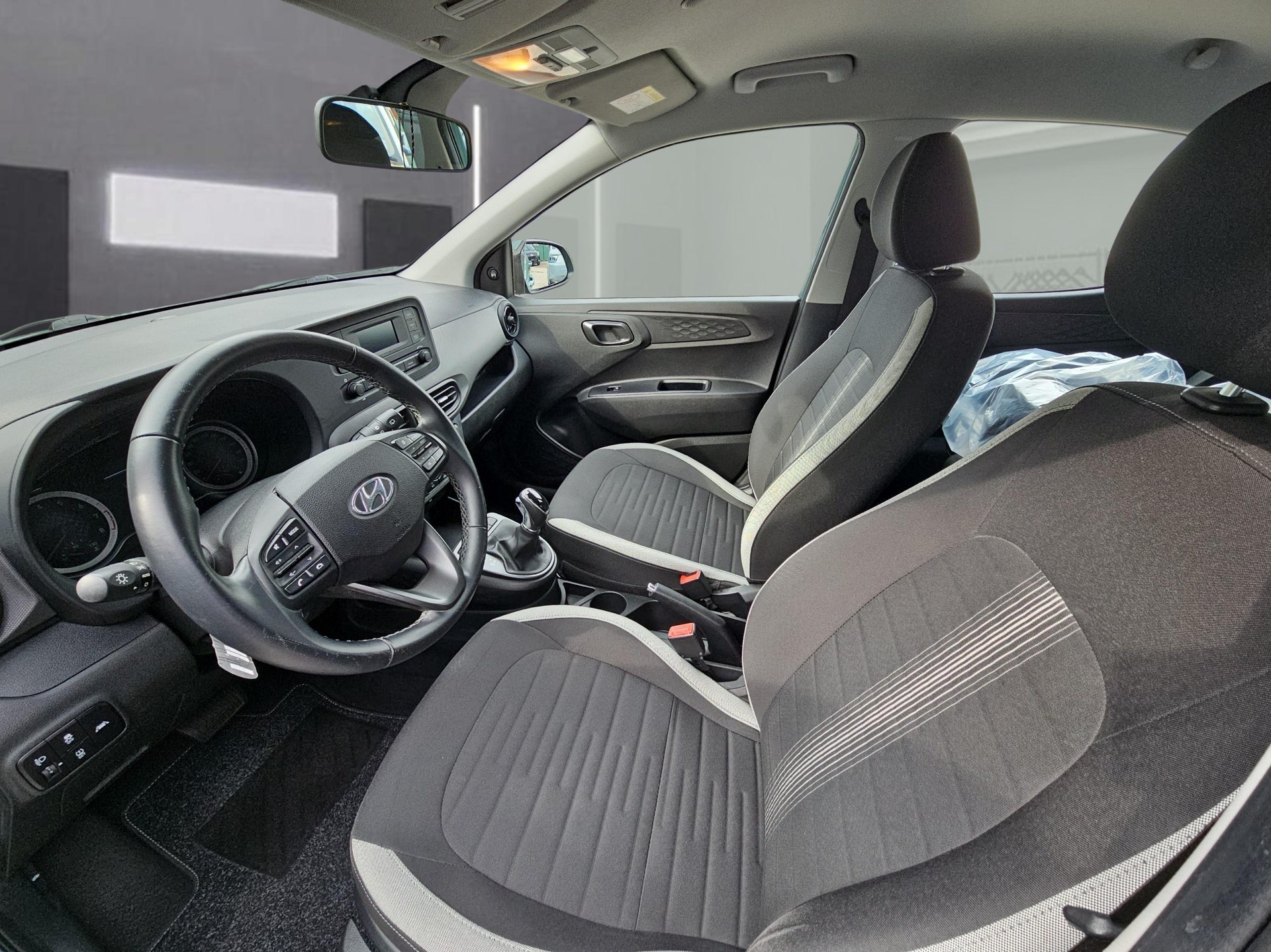HYUNDAI i10 1.0 Origo-image-9