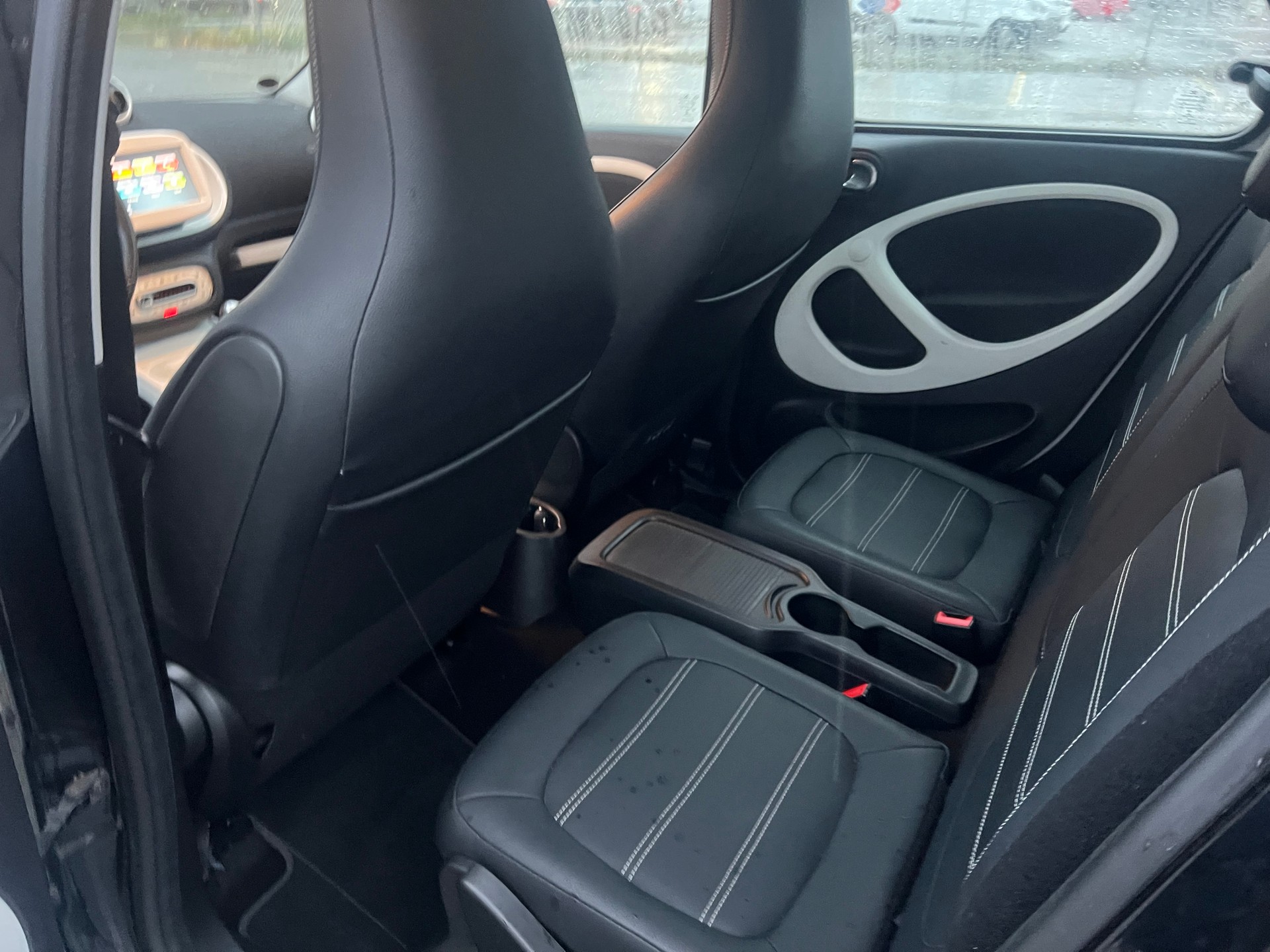 SMART forfour-image-9