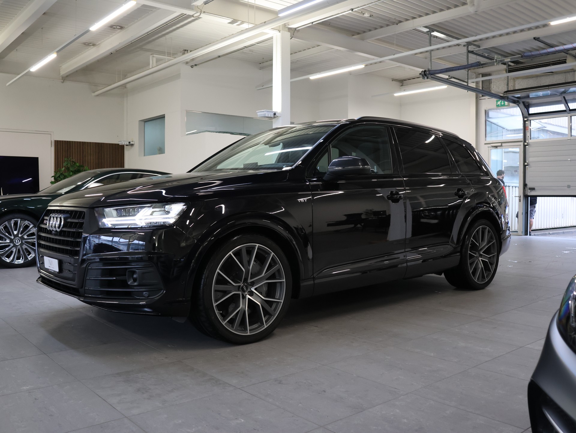 AUDI SQ7 4.0 TDI quattro tiptronic *KERAMIK-BREMSEN*7-SITZER*-showroom-element-3
