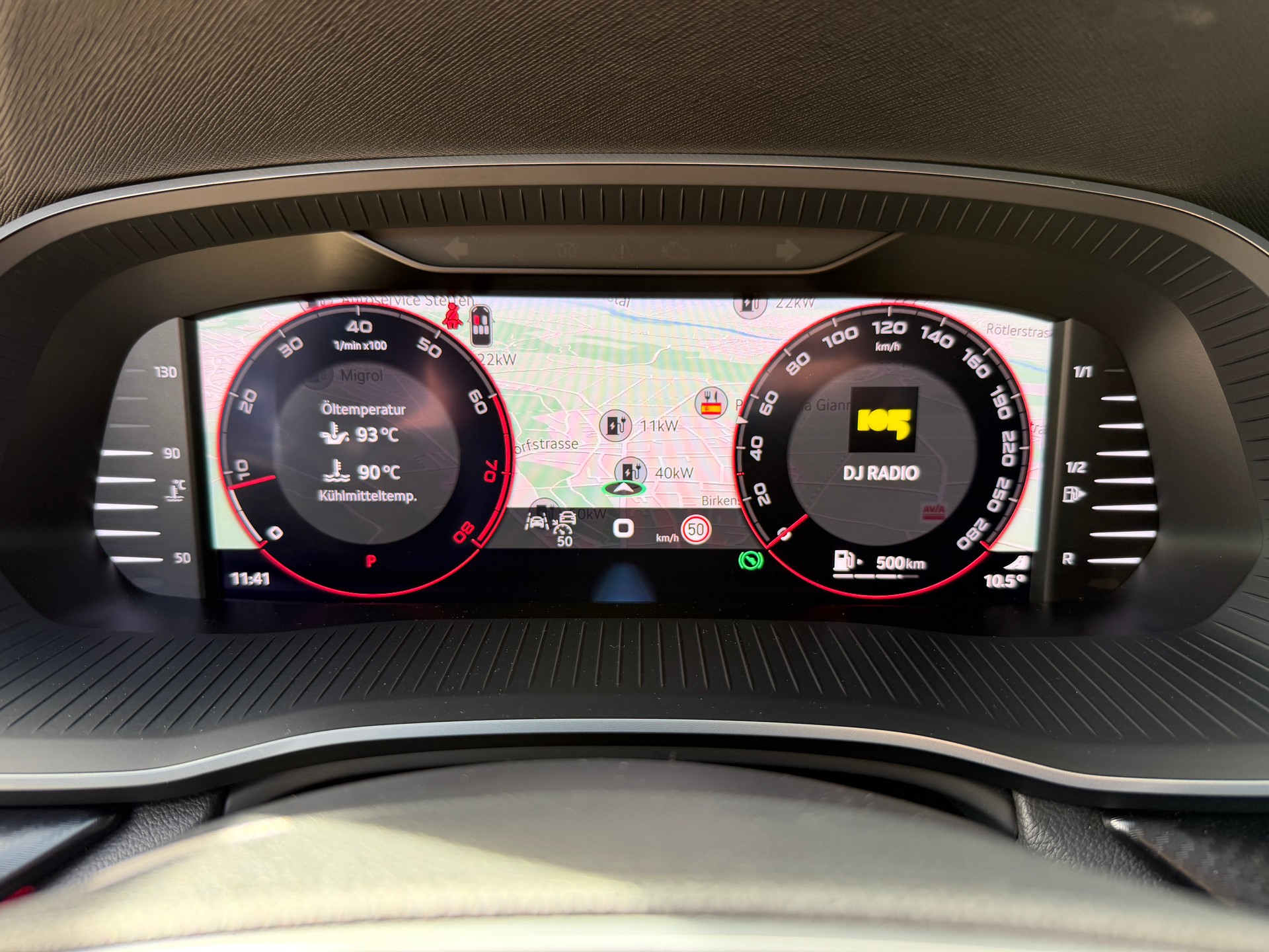 SKODA Octavia Combi 2.0 TSI DSG RS-image-12