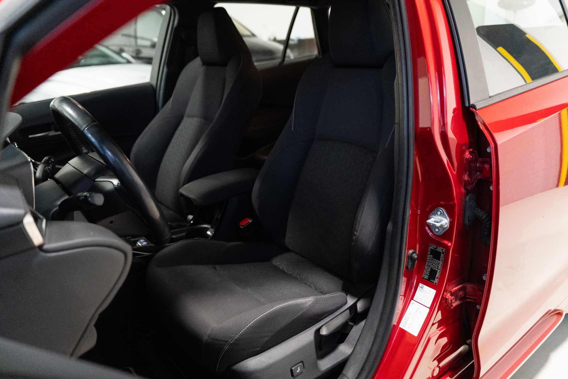 TOYOTA Corolla Touring Sports 1.8 HSD Comfort e-CVT-image-10