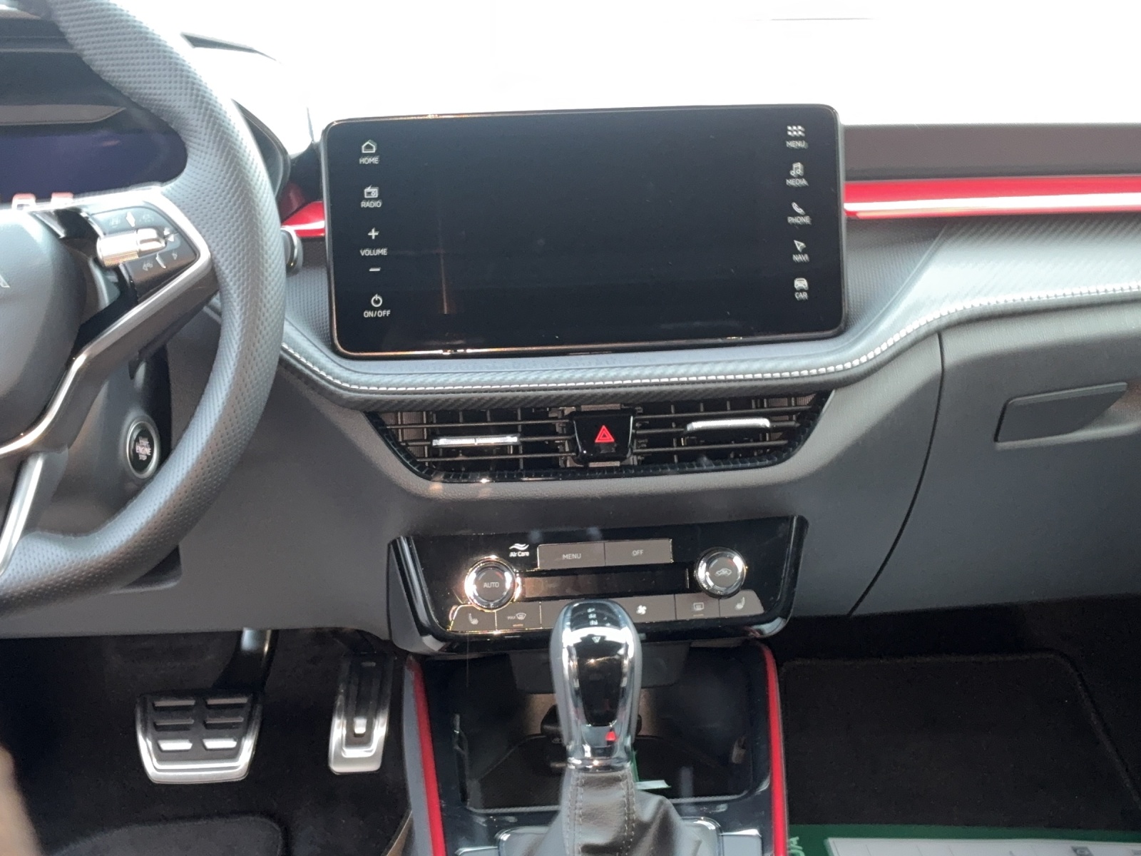 SKODA Fabia 1.5 TSI Monte Carlo DSG-image-10