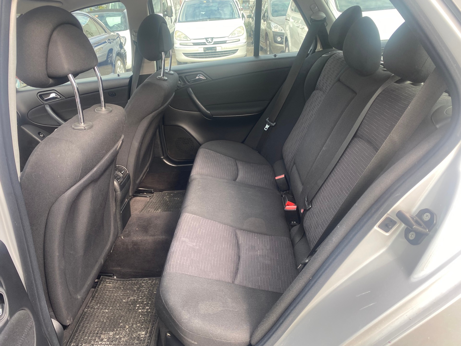 MERCEDES-BENZ C220 CDI T-image-10