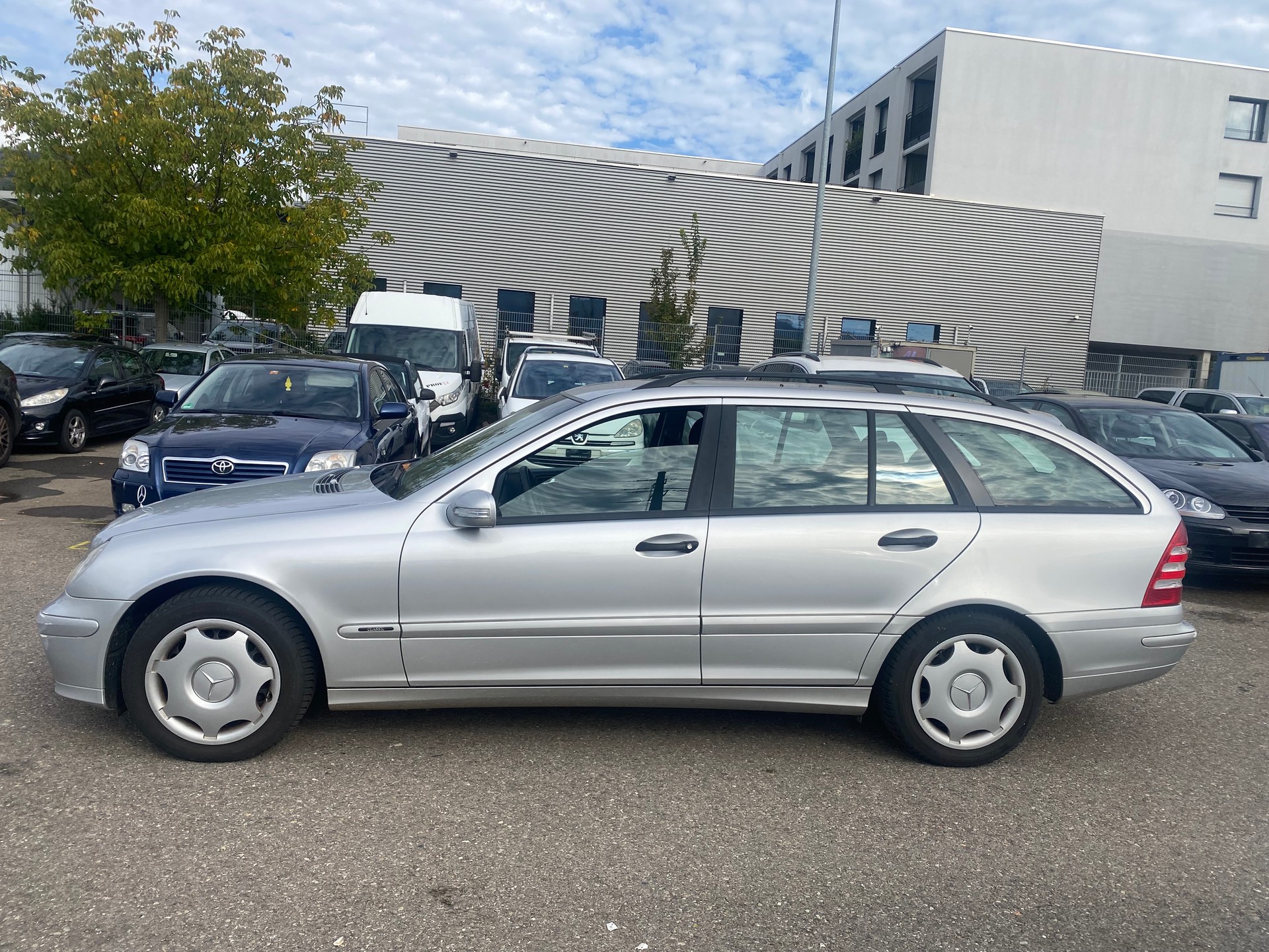 MERCEDES-BENZ C220 CDI T-image-4