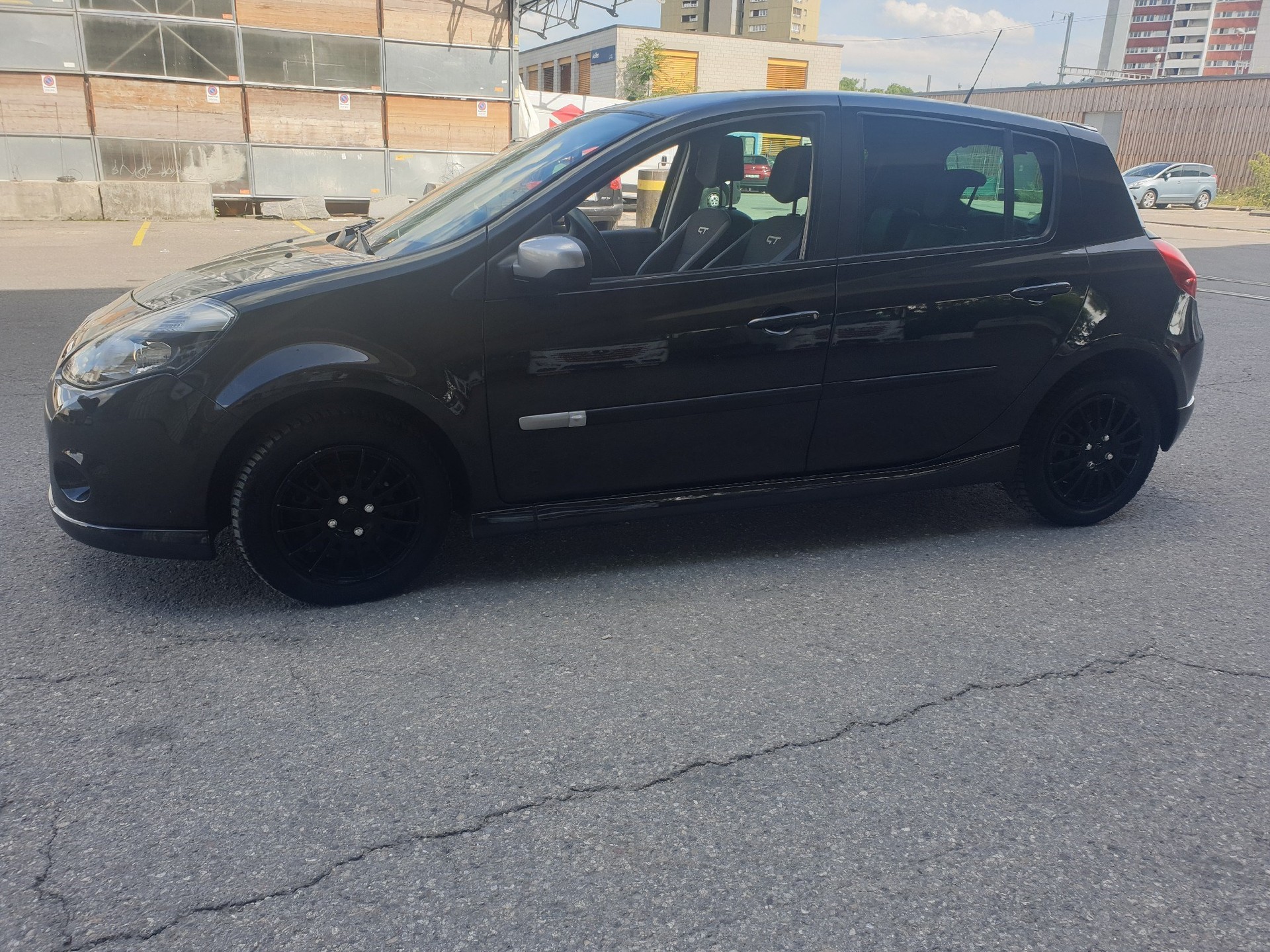 RENAULT Clio 2.0 16V GT-image-8