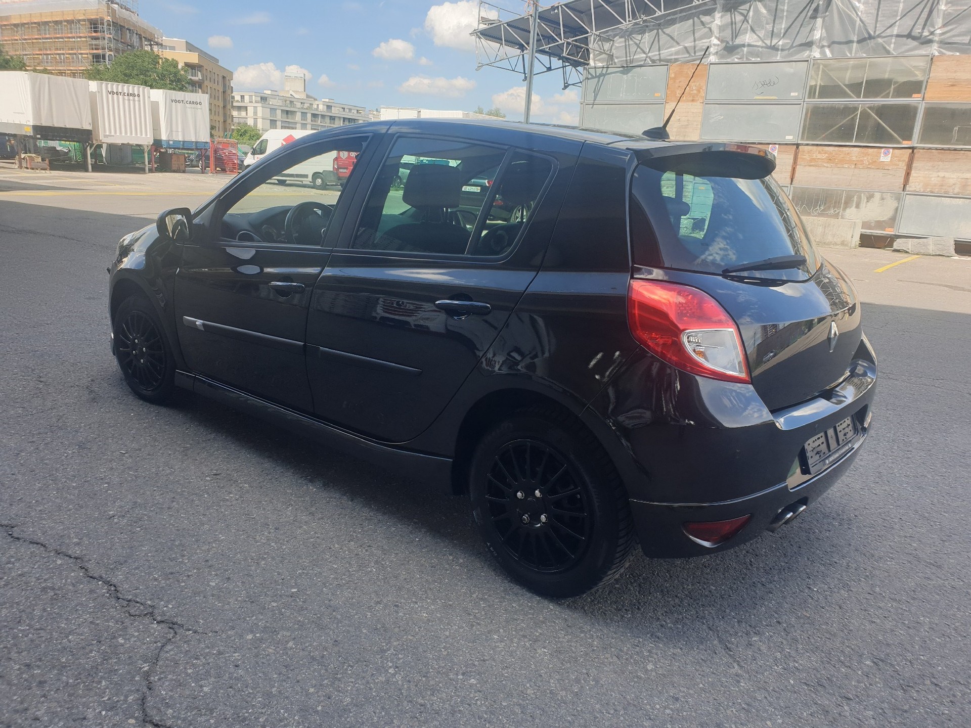 RENAULT Clio 2.0 16V GT-image-5
