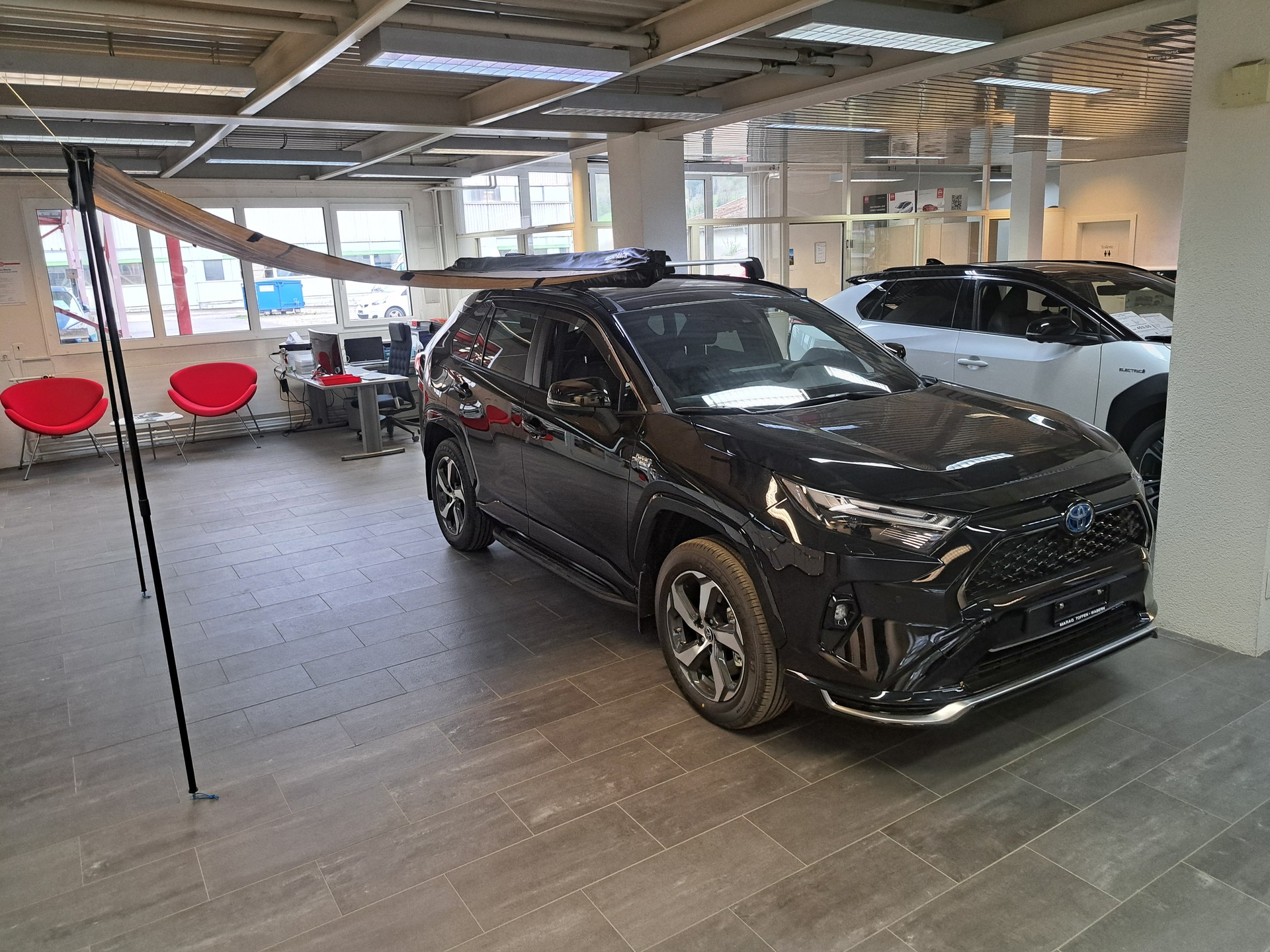 TOYOTA RAV-4 2.5 PHEV Premium e-CVT 4WD-image-1